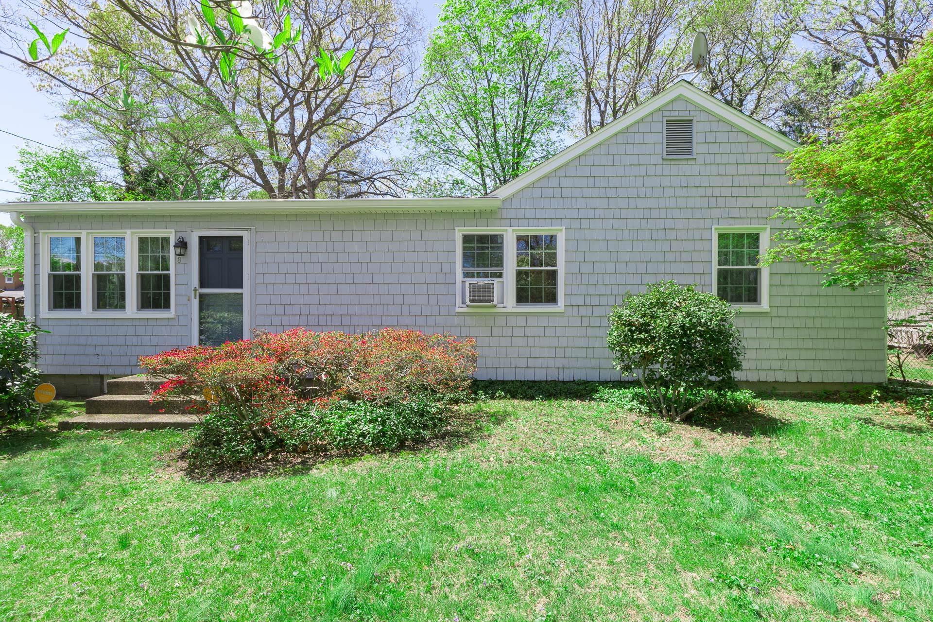 Single Family Parkside  Suffolk County, NY 11764, MLS-855804-32