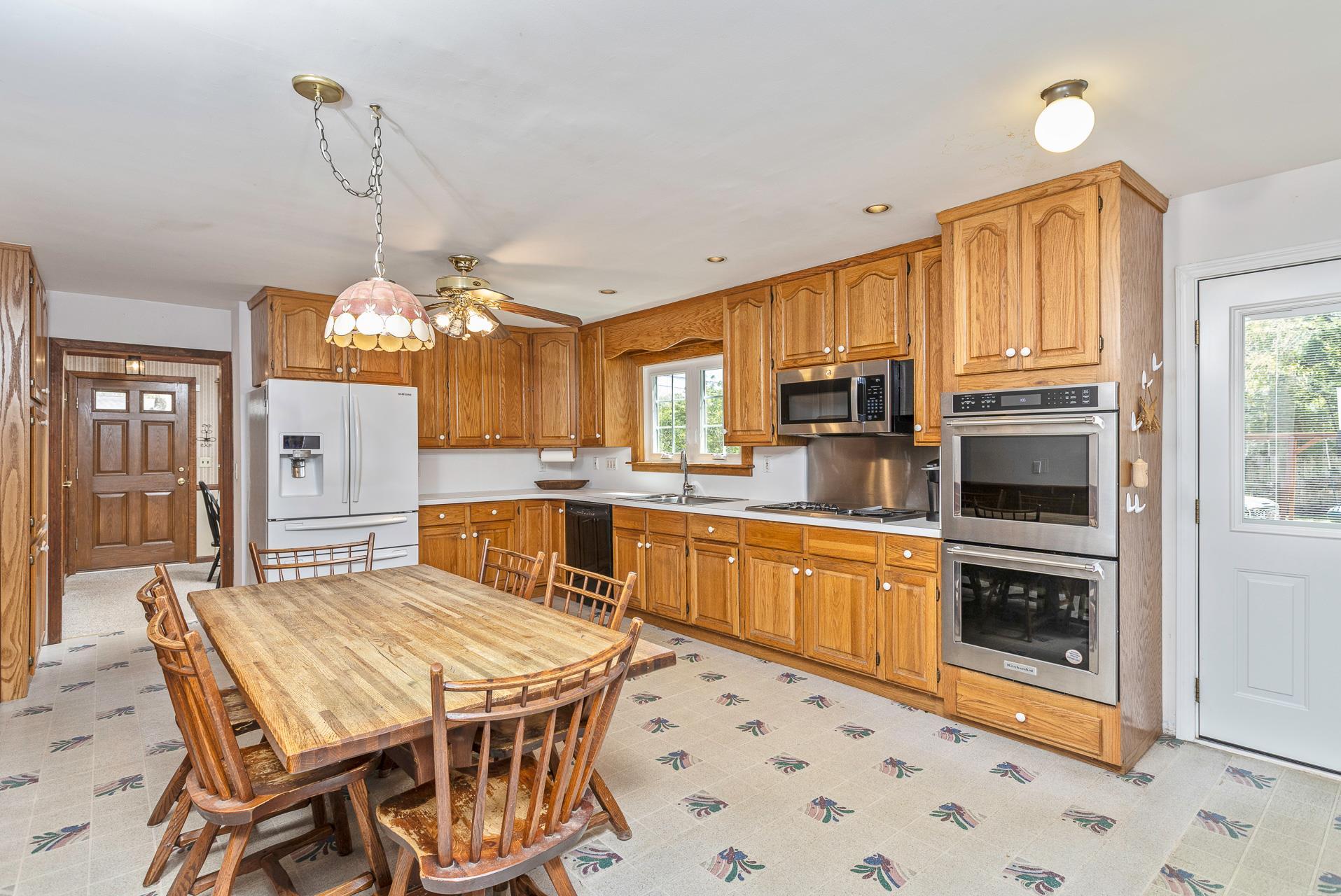 Single Family Parkside  Suffolk County, NY 11764, MLS-855804-4