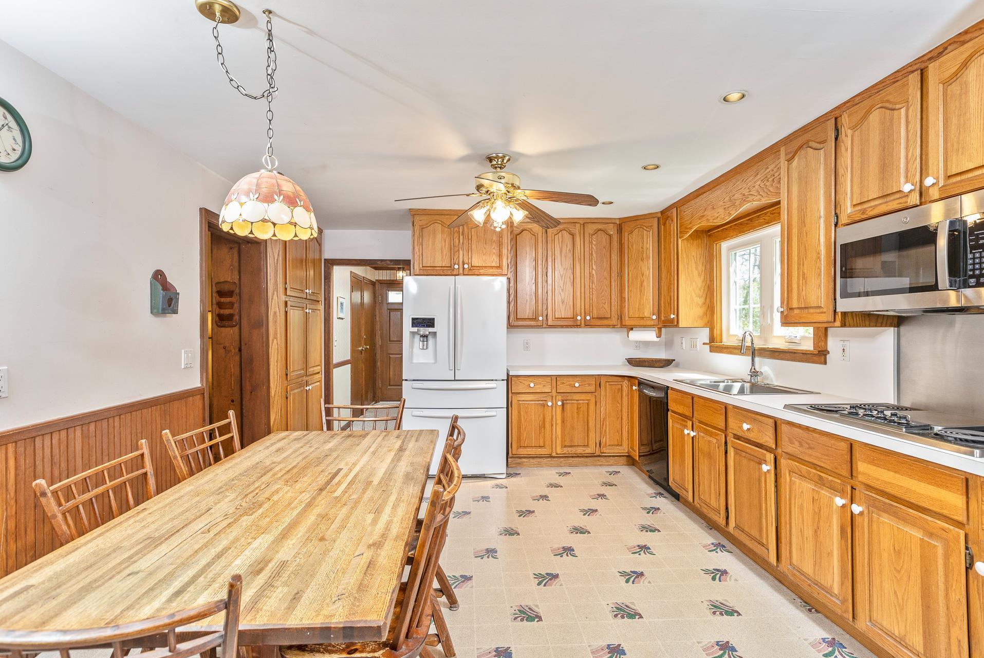 Single Family Parkside  Suffolk County, NY 11764, MLS-855804-5