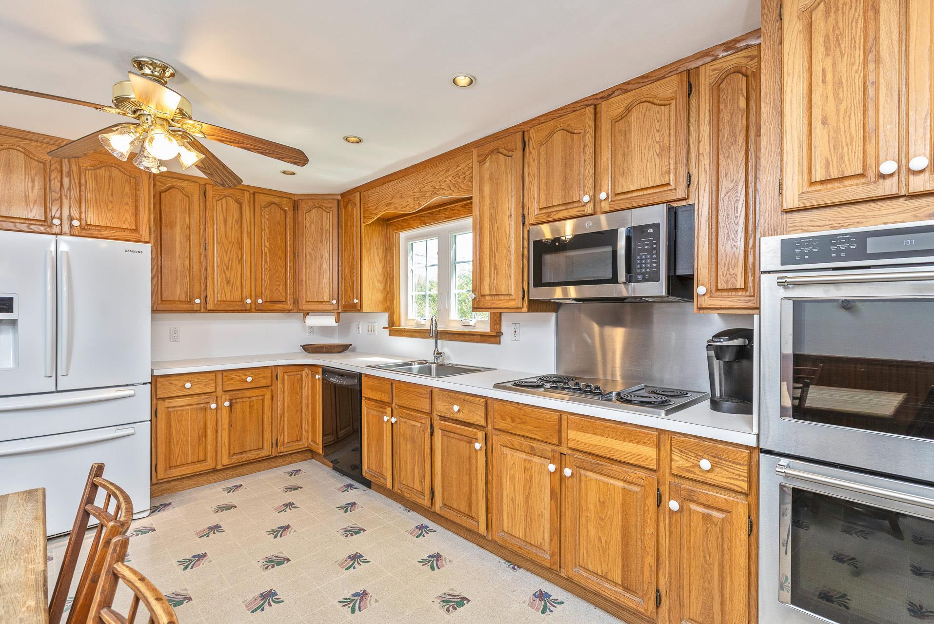 Single Family Parkside  Suffolk County, NY 11764, MLS-855804-6