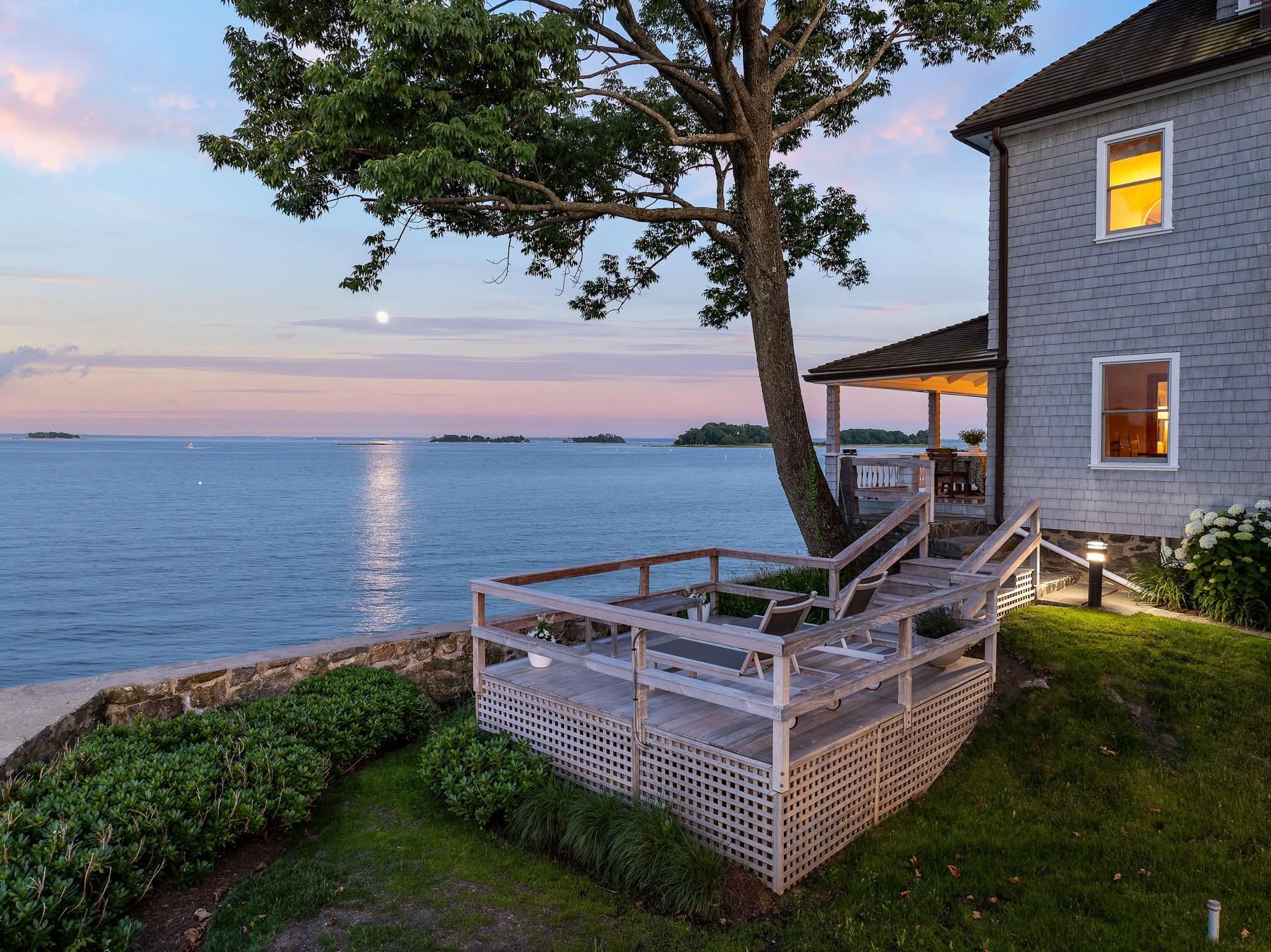 Single Family Rich  Out Of Area, NY 06830, MLS-855821-28