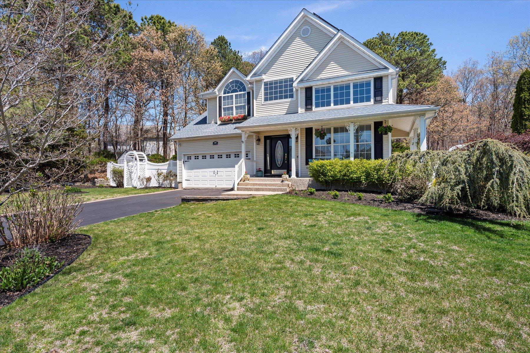 Single Family Shadyview  Suffolk County, NY 11949, MLS-855832-2