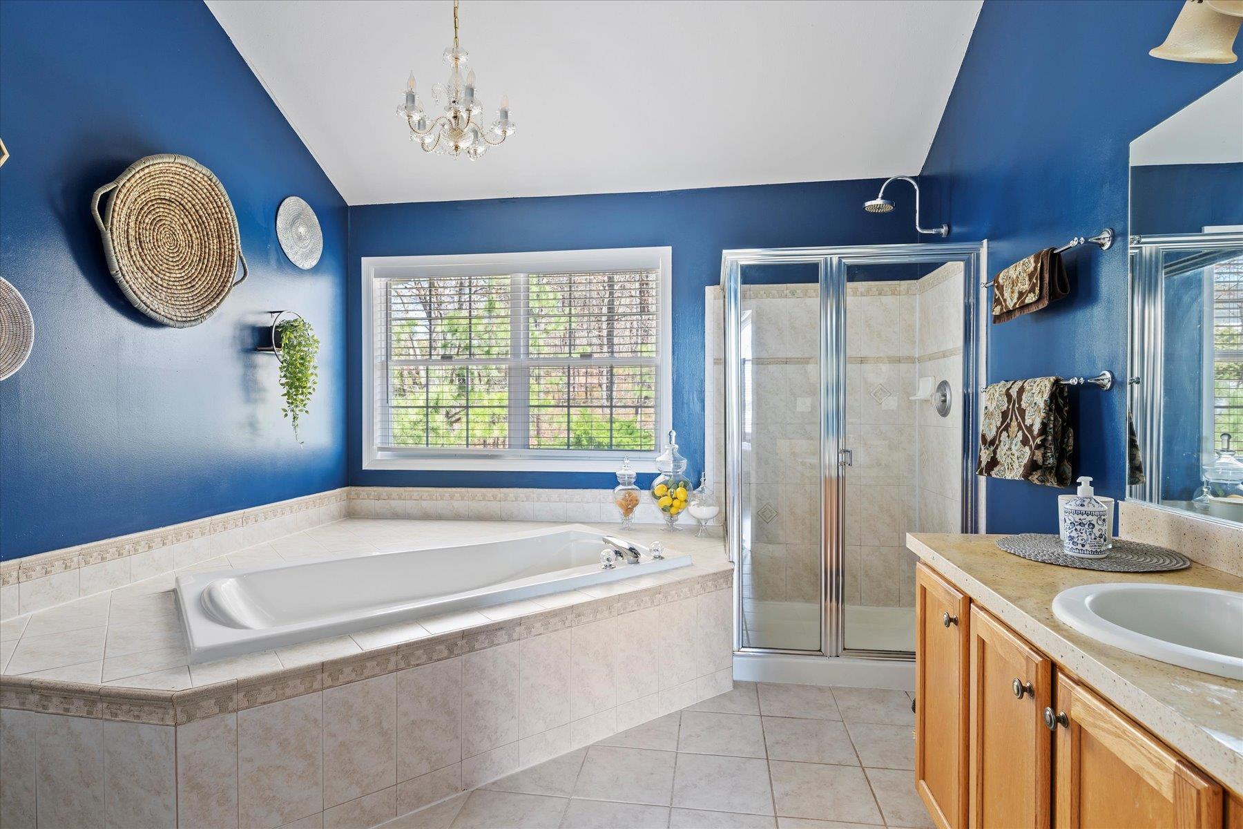 Single Family Shadyview  Suffolk County, NY 11949, MLS-855832-36