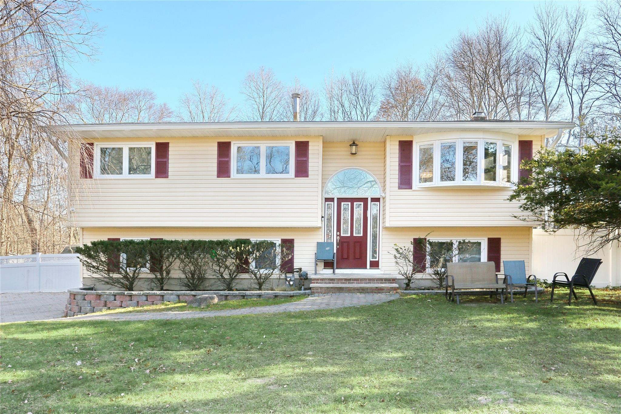 Single Family Rayson  Rockland County, NY 10952, MLS-855850-2