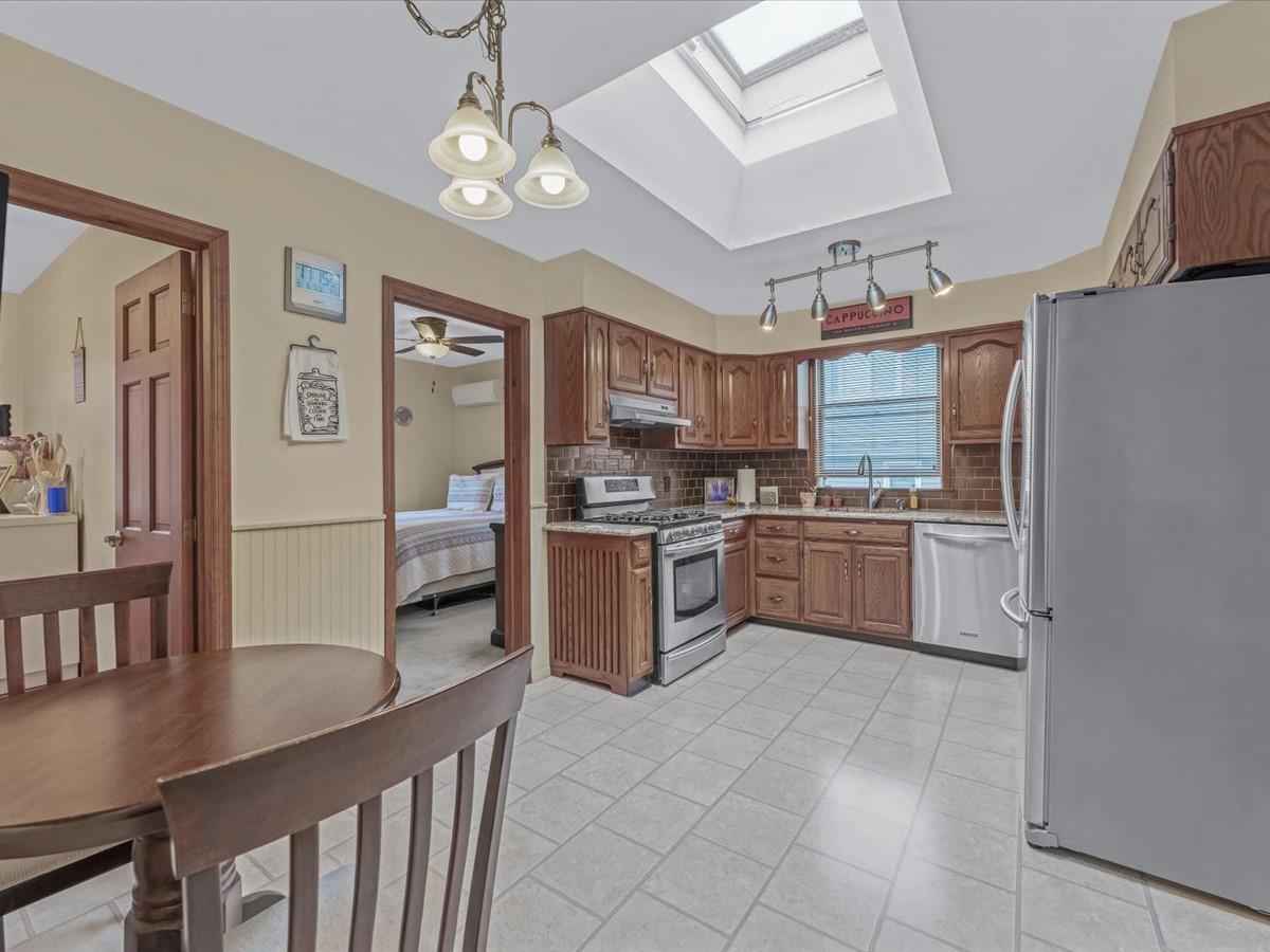 Single Family 7  Queens, NY 11356, MLS-855851-15