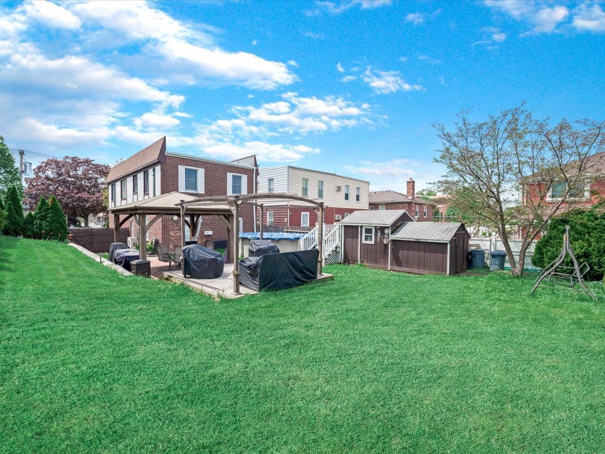 Single Family 7  Queens, NY 11356, MLS-855851-32