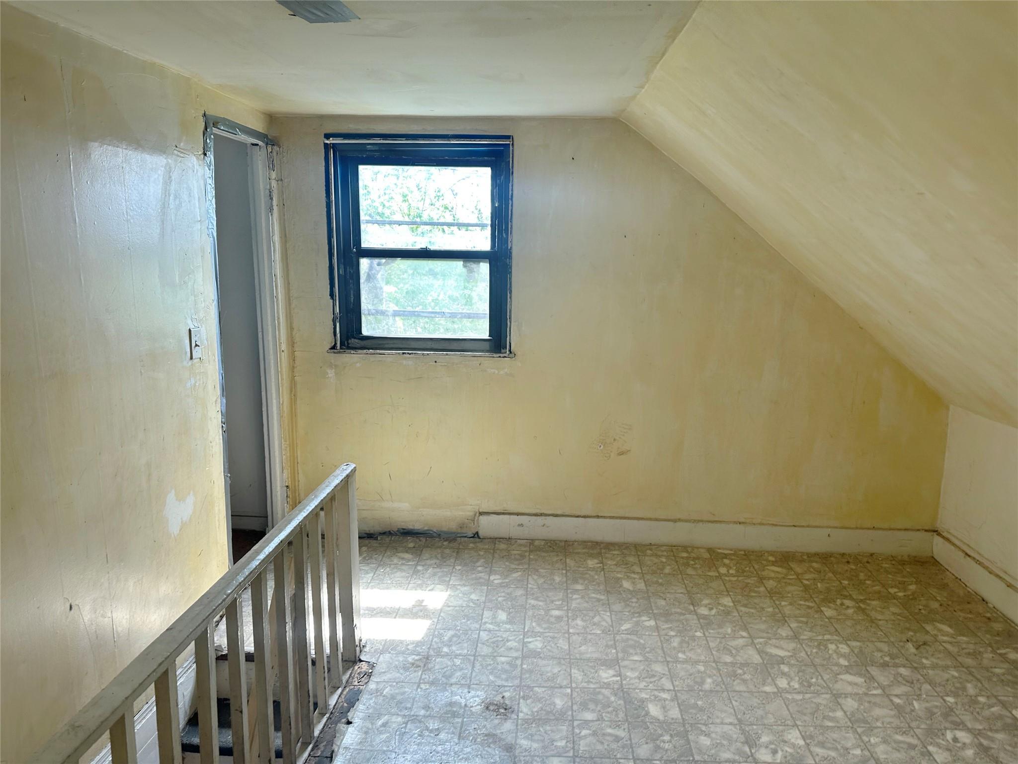 Single Family Sunnyside  Brooklyn, NY 11207, MLS-855854-6