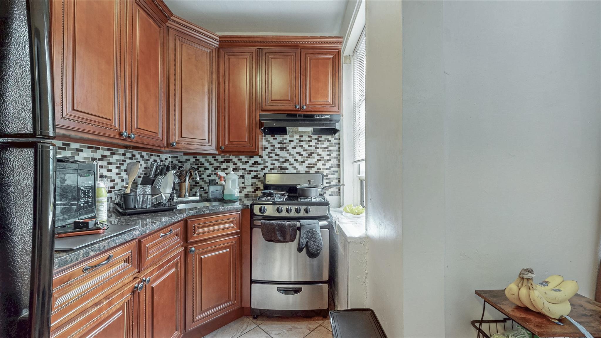 Apartment Highland  Brooklyn, NY 11027, MLS-855856-8