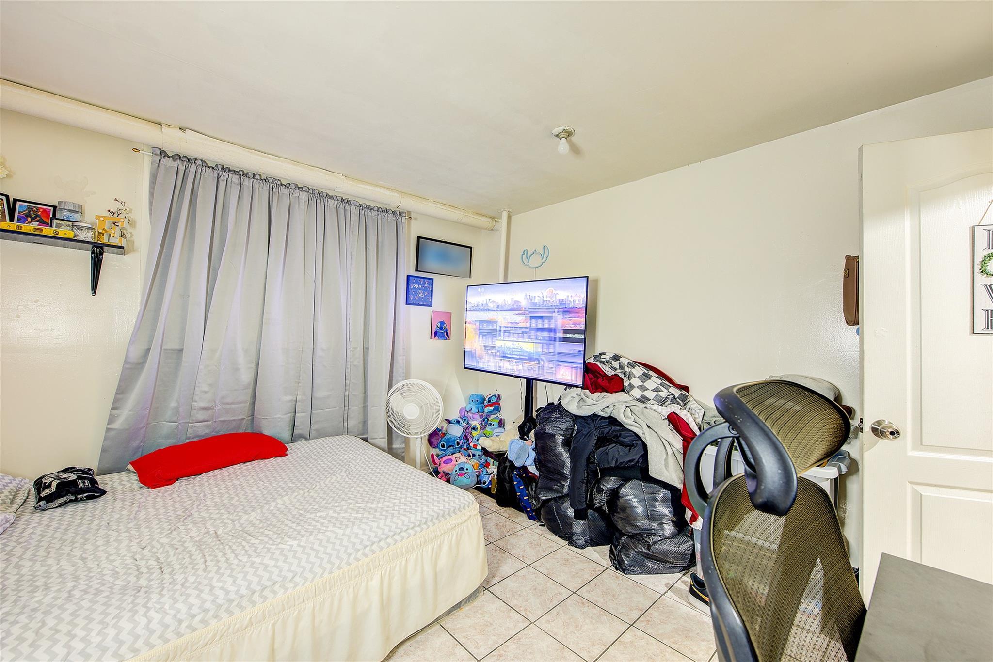 Single Family Wilson  Brooklyn, NY 11237, MLS-855857-11
