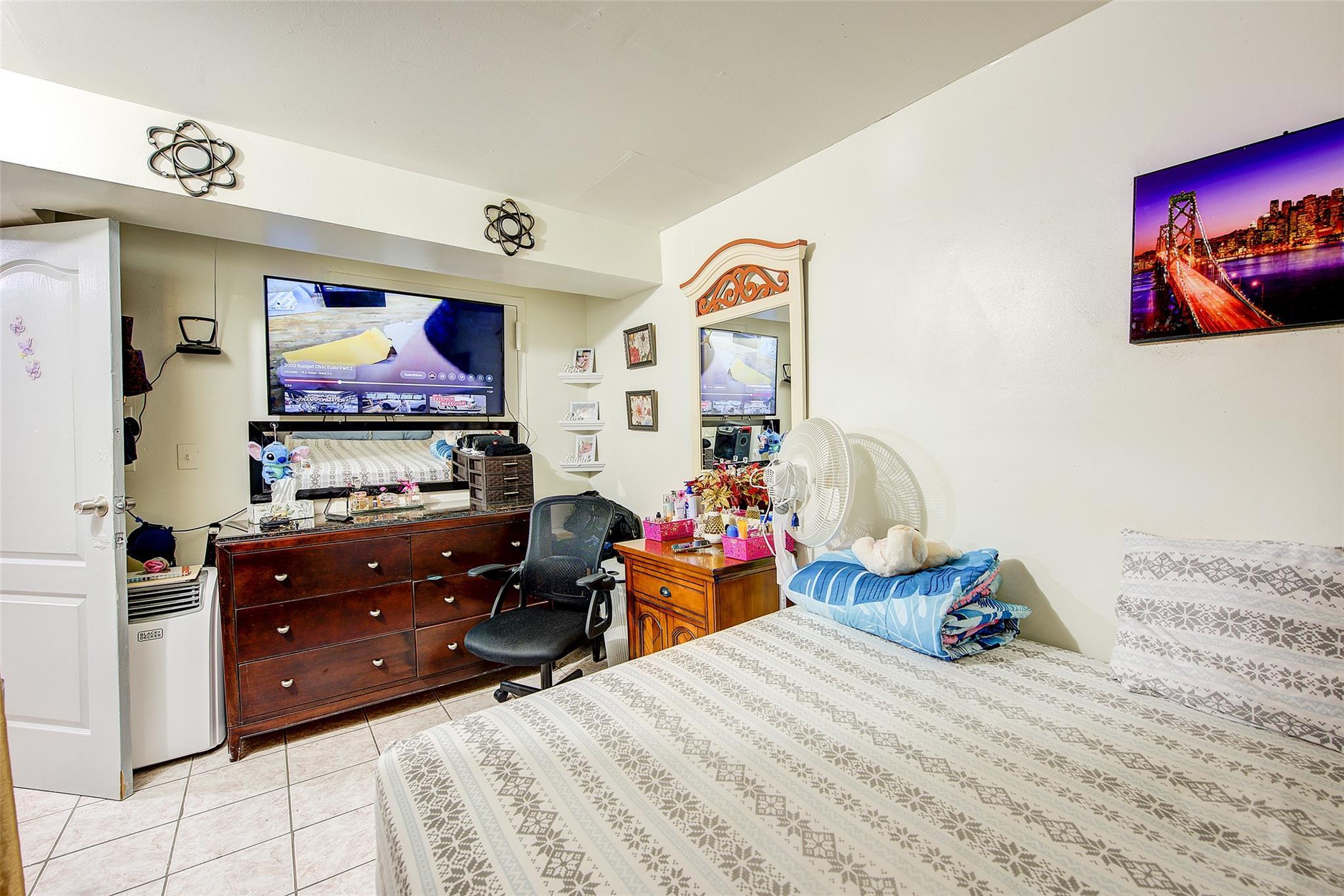 Single Family Wilson  Brooklyn, NY 11237, MLS-855857-18