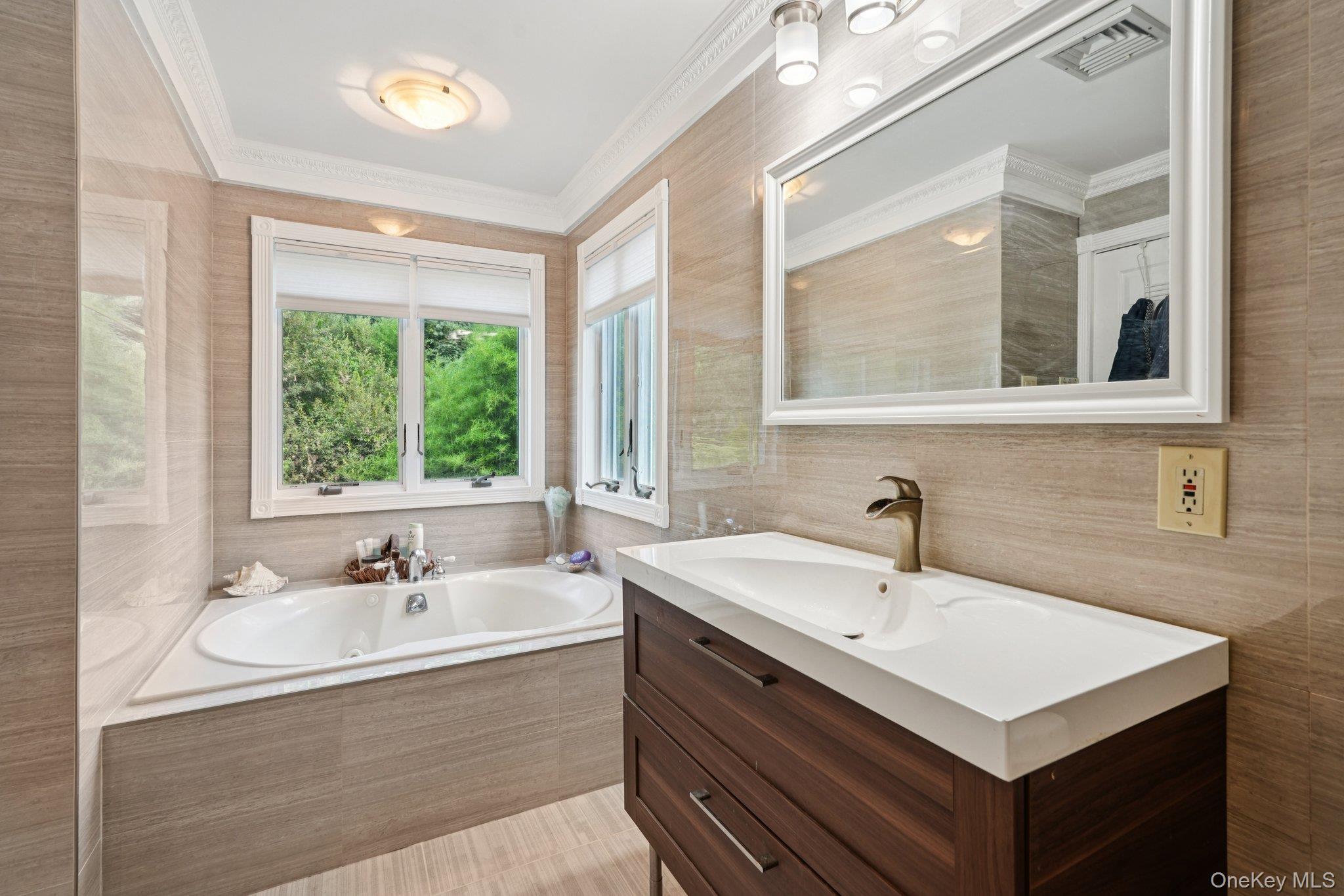 Single Family Lake  Rockland County, NY 10989, MLS-855866-21