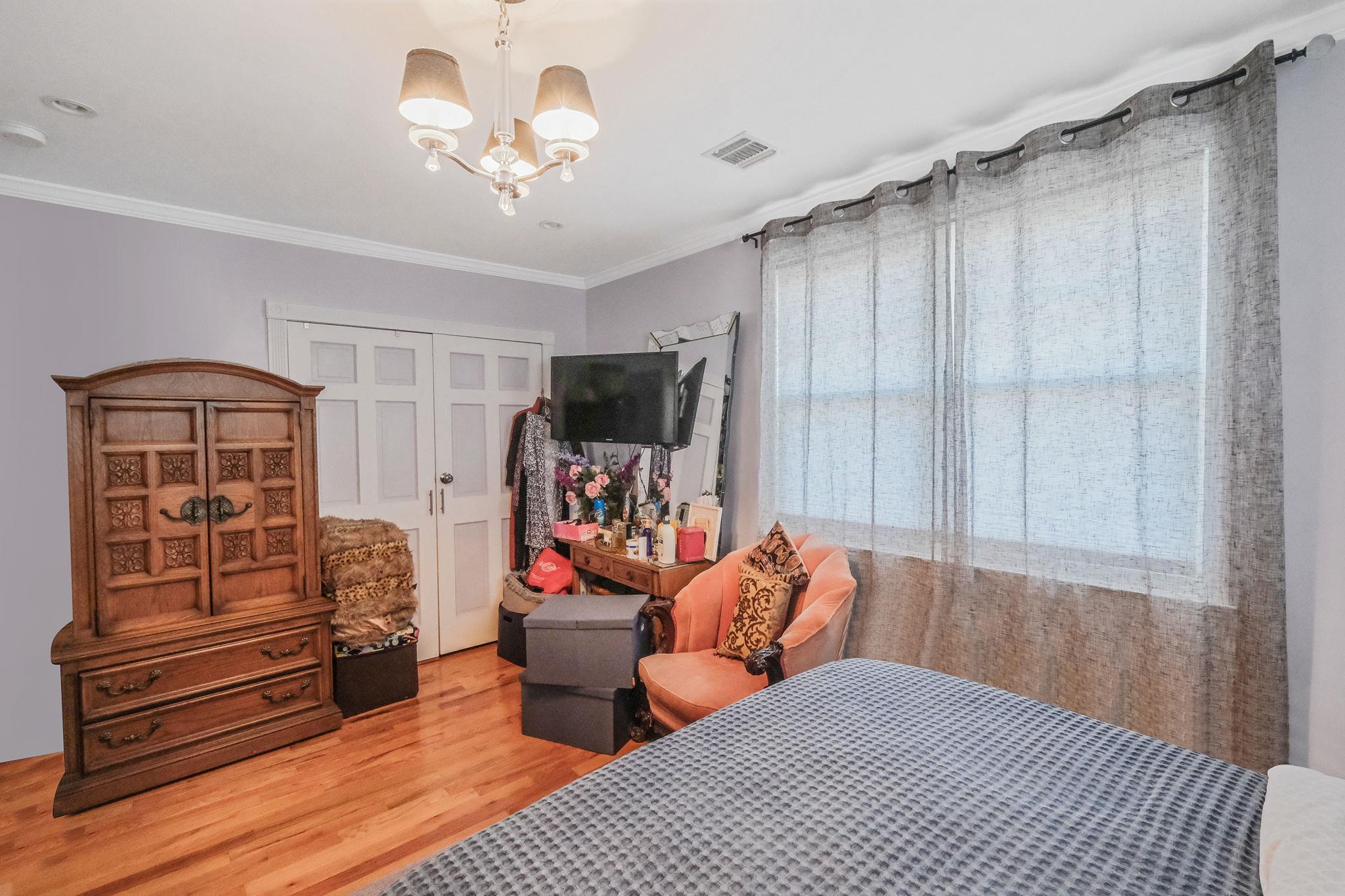Single Family 238th  Nassau County, NY 11003, MLS-855870-13