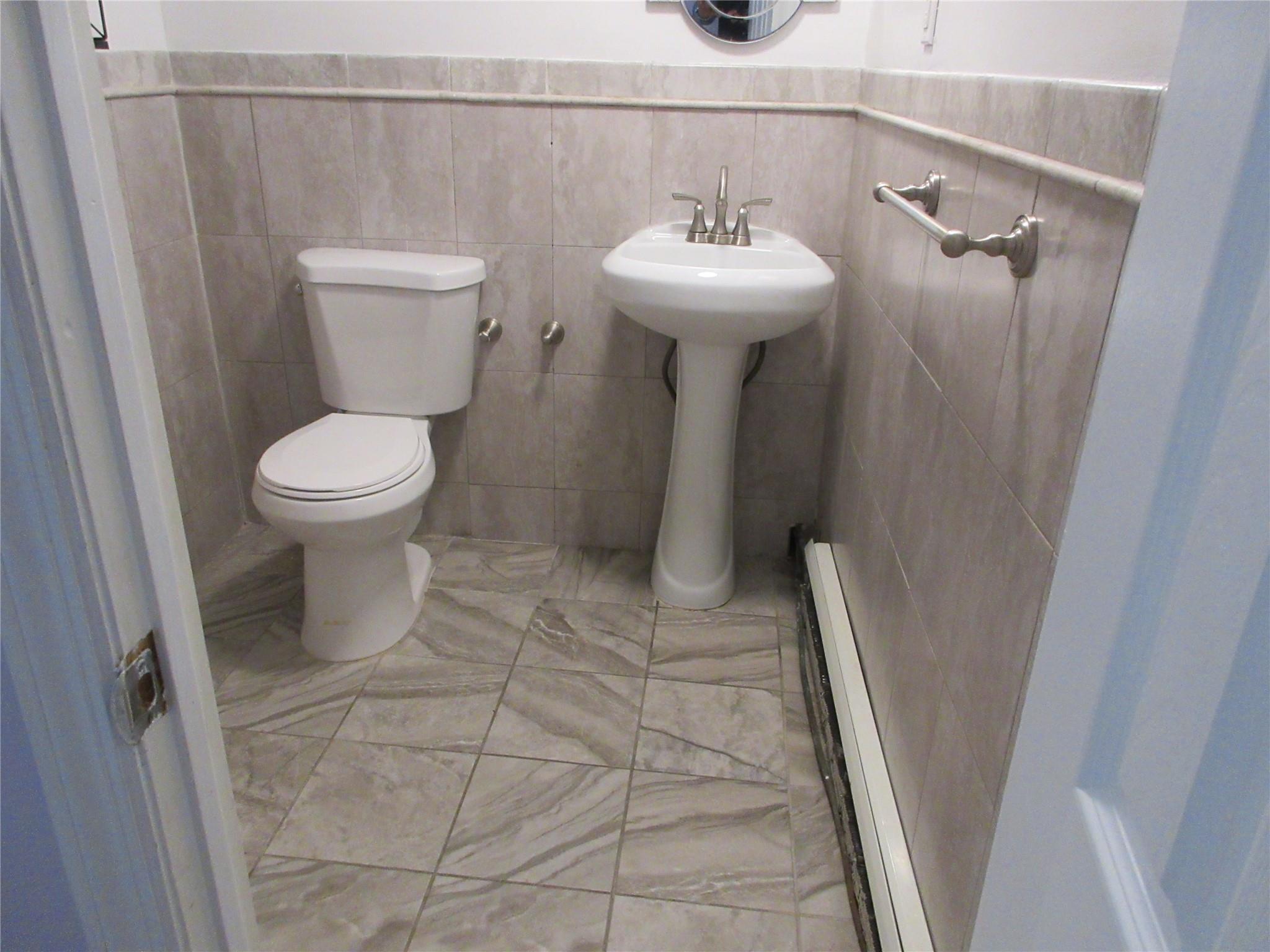 Single Family Ely  Bronx, NY 10466, MLS-855901-16