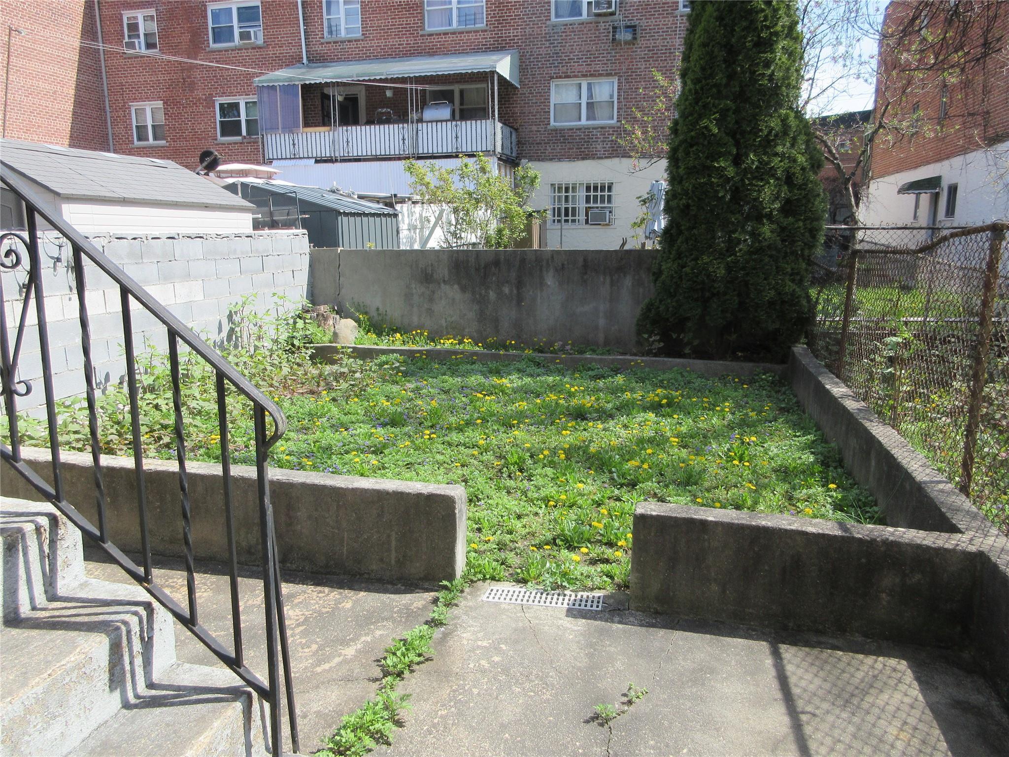 Single Family Ely  Bronx, NY 10466, MLS-855901-22