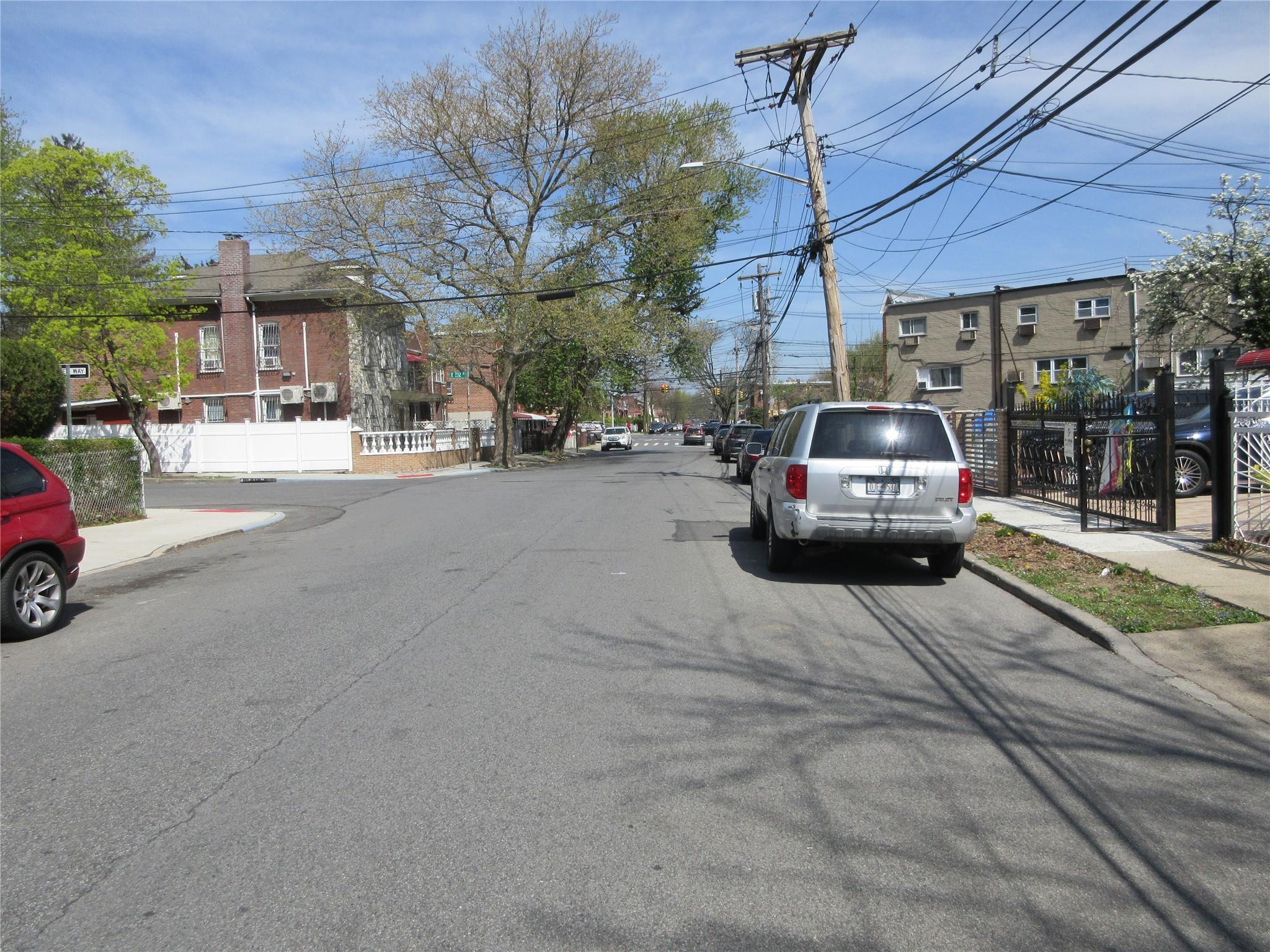 Single Family Ely  Bronx, NY 10466, MLS-855901-23