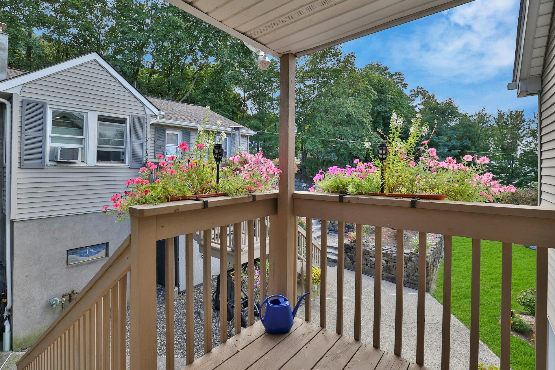 Single Family Conger  Rockland County, NY 10927, MLS-855909-19