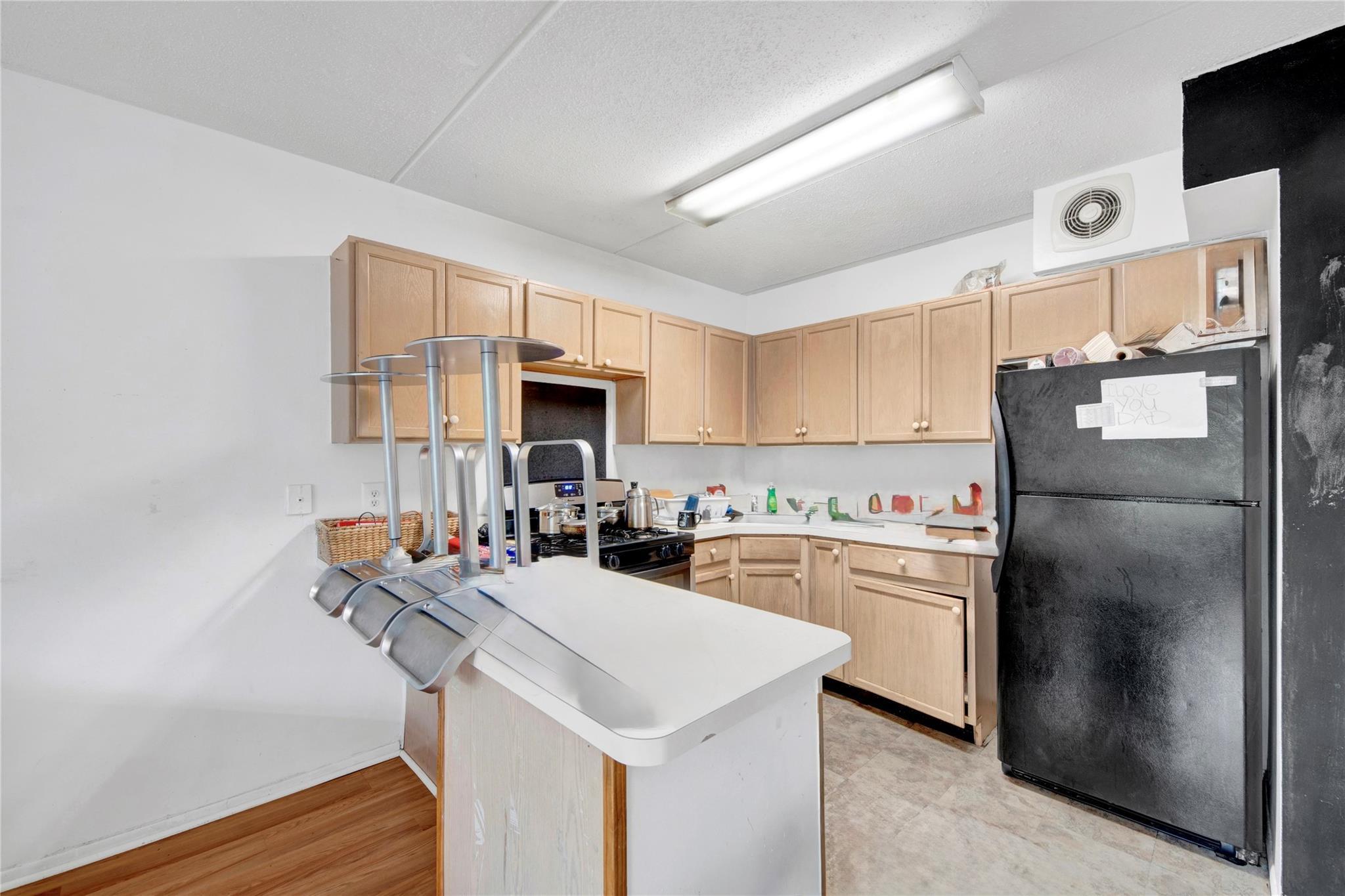 Single Family Underhill  Bronx, NY 10473, MLS-855914-18