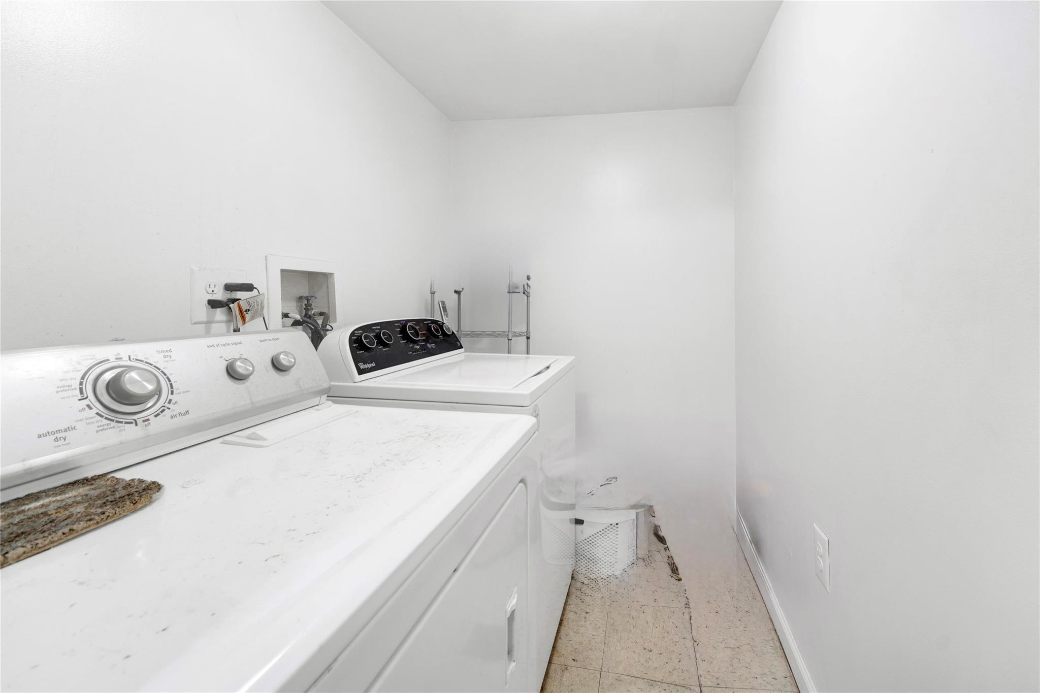 Single Family Underhill  Bronx, NY 10473, MLS-855914-23