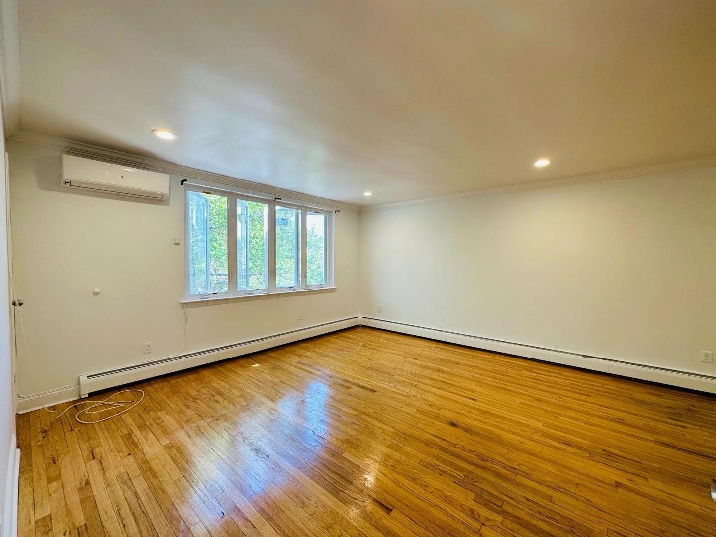 Apartment 73rd  Queens, NY 11379, MLS-855921-4