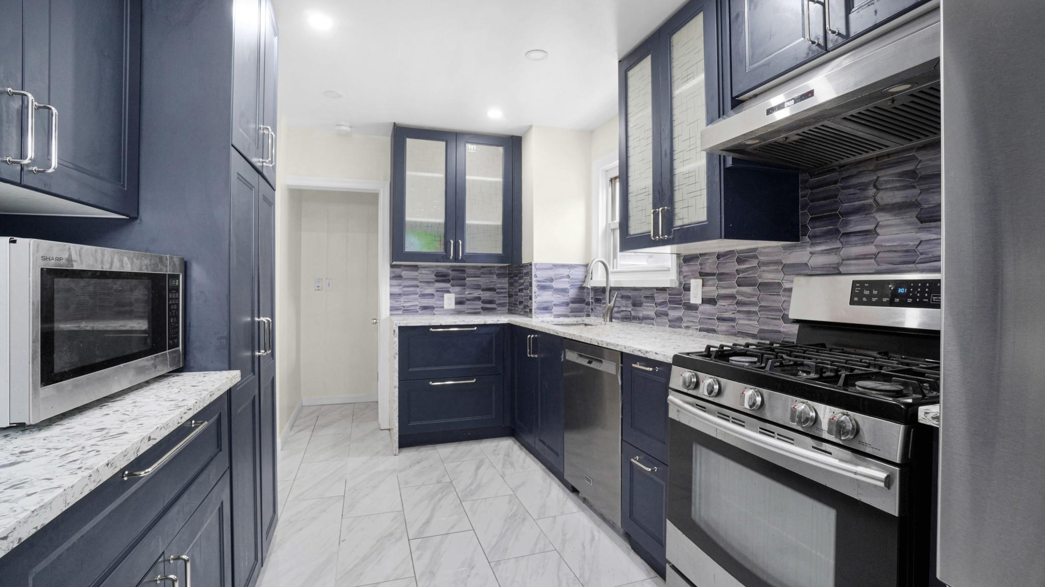 Single Family 216  Queens, NY 11428, MLS-855936-12
