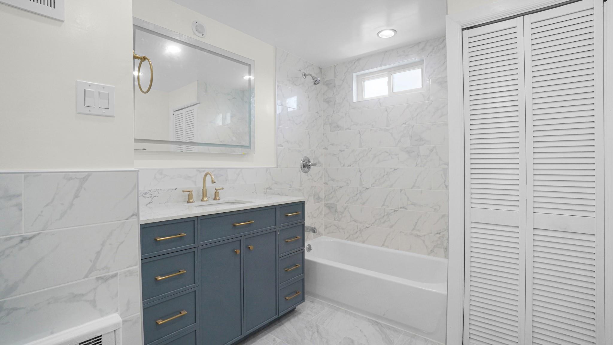 Single Family 216  Queens, NY 11428, MLS-855936-15