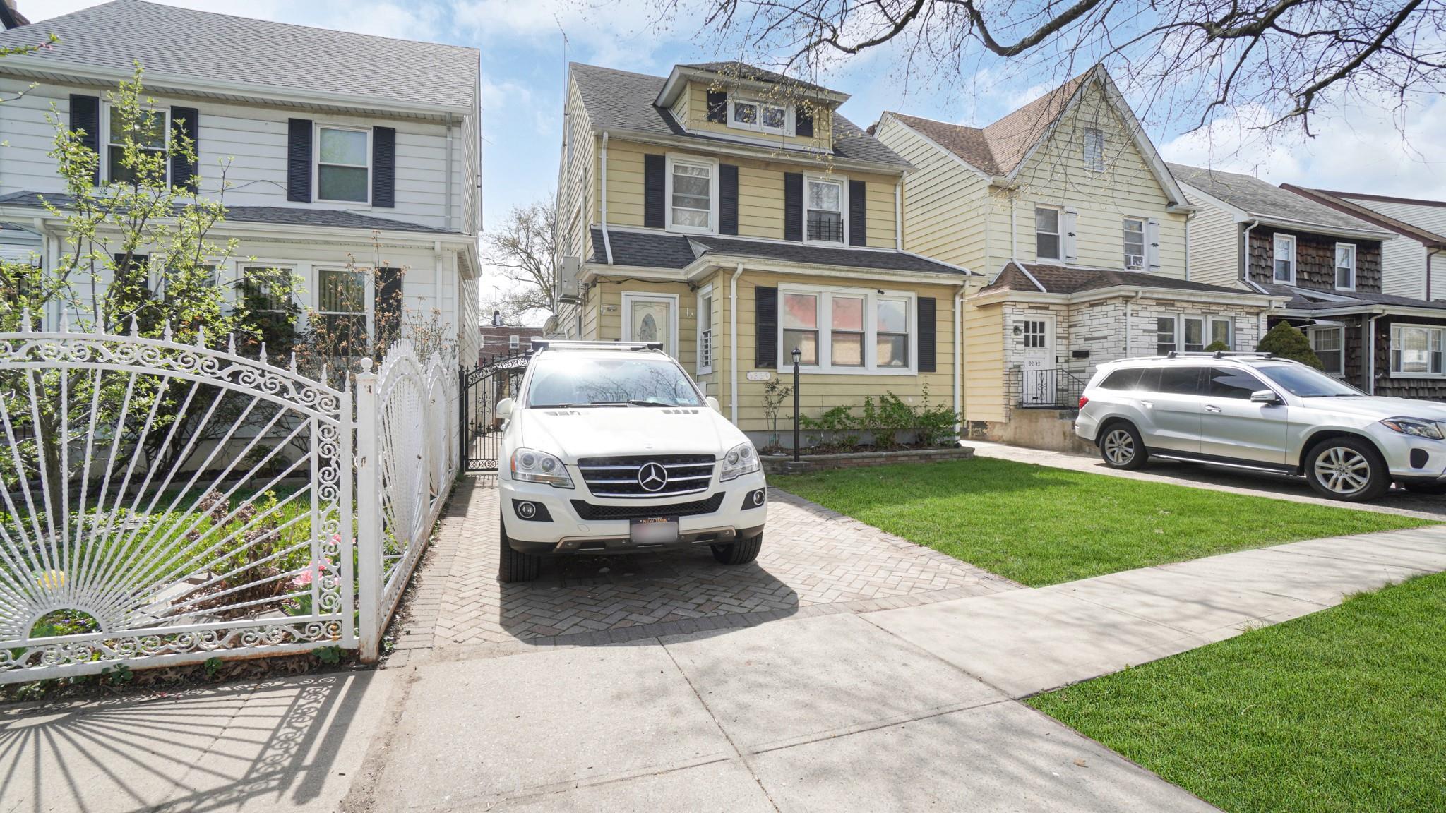 Single Family 216  Queens, NY 11428, MLS-855936-2