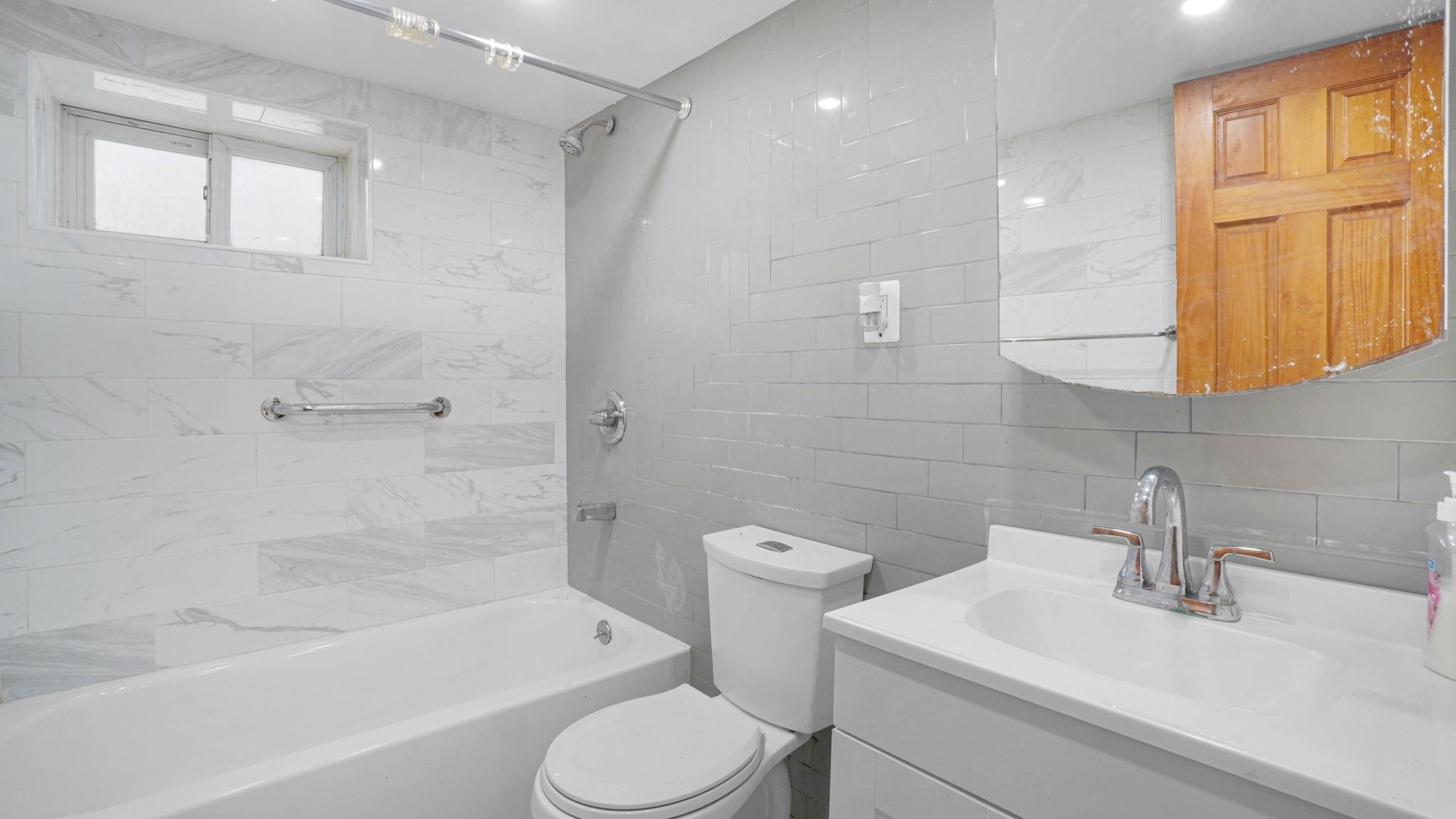 Single Family 216  Queens, NY 11428, MLS-855936-20