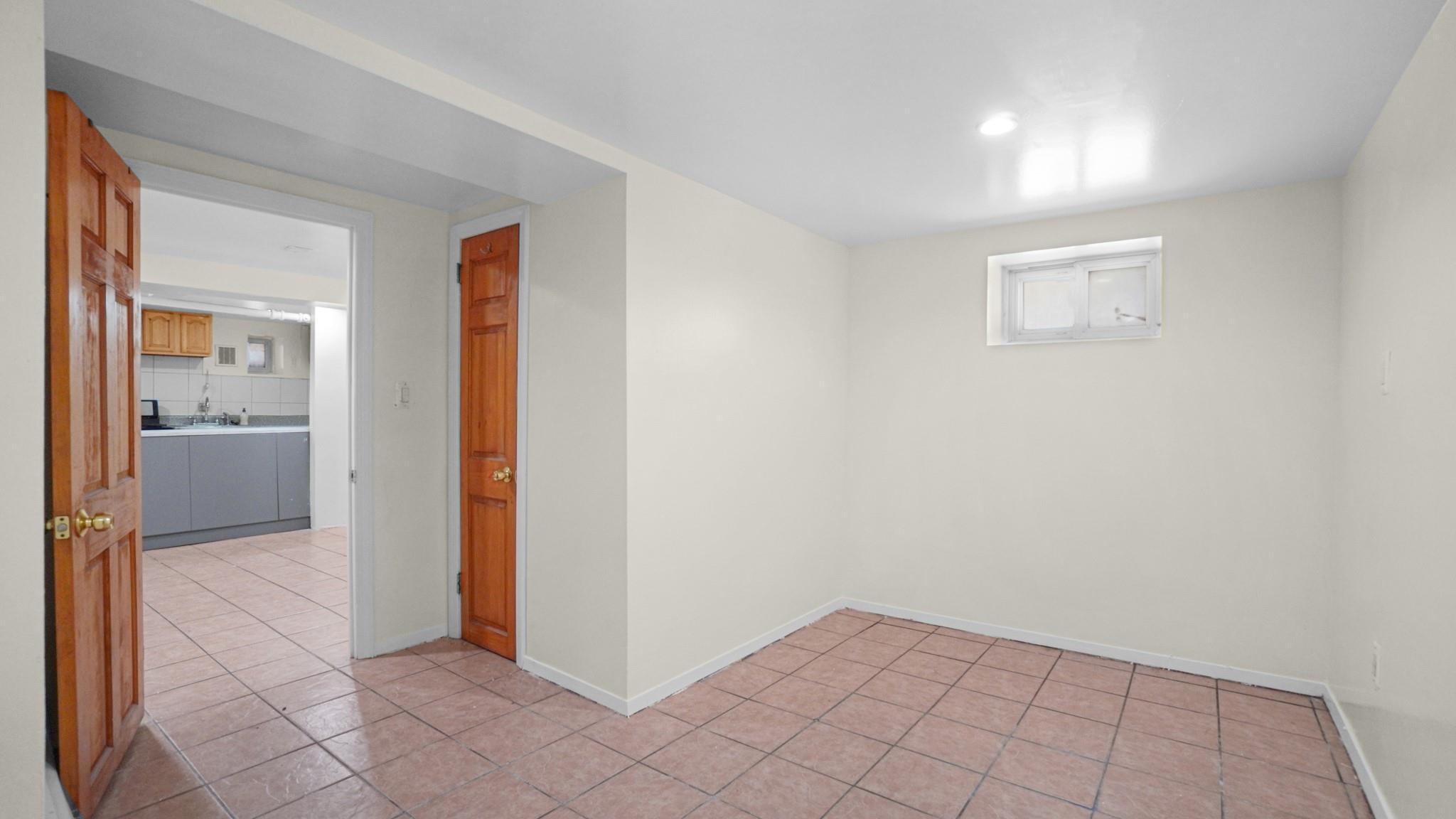Single Family 216  Queens, NY 11428, MLS-855936-22