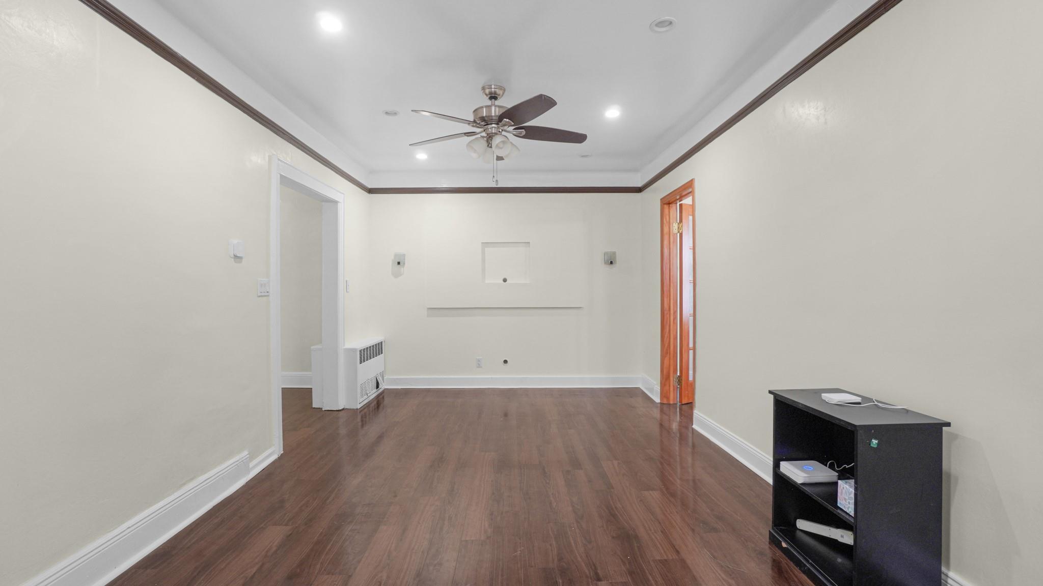 Single Family 216  Queens, NY 11428, MLS-855936-4