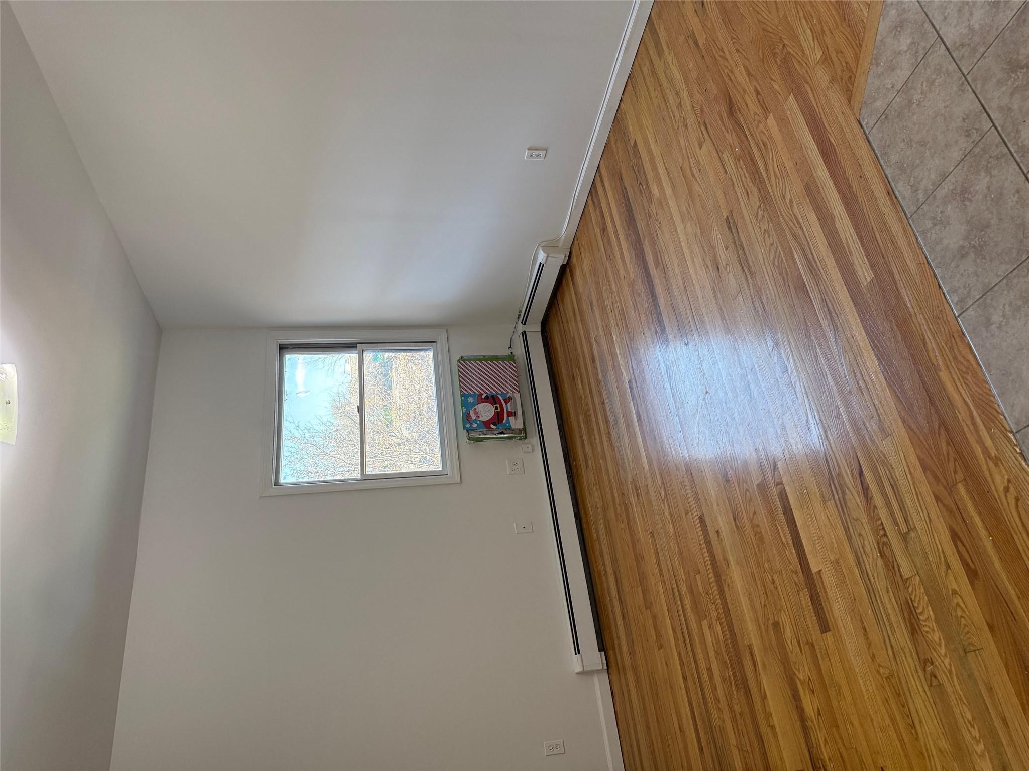 Apartment College Point  Queens, NY 11355, MLS-855954-5