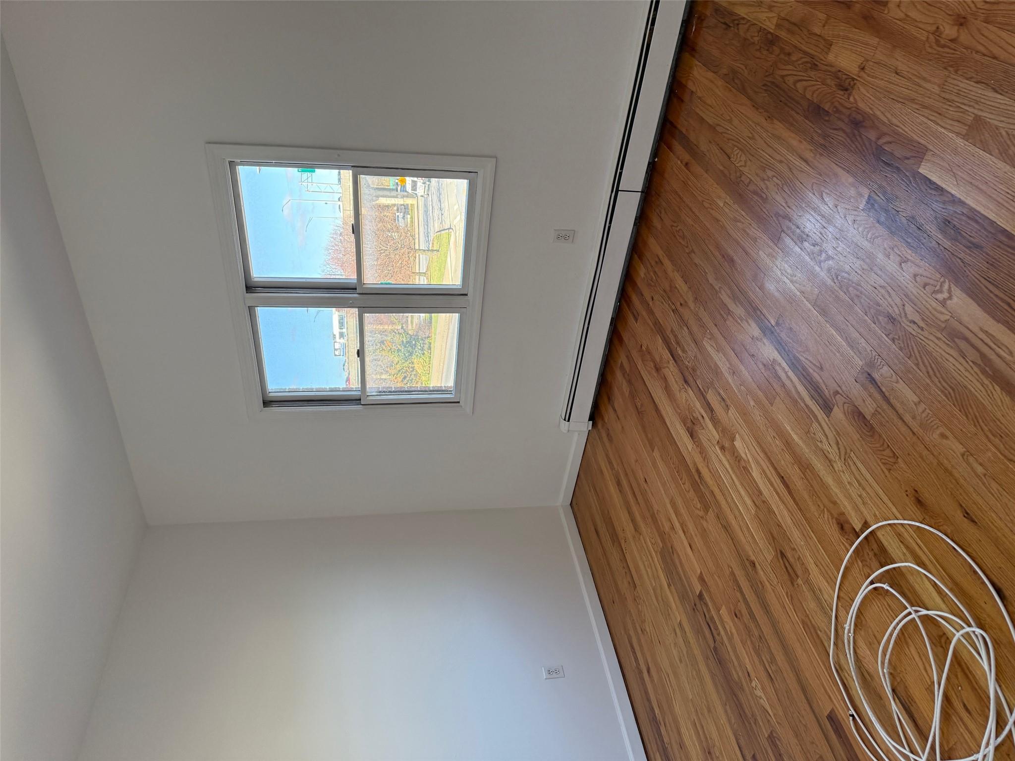 Apartment College Point  Queens, NY 11355, MLS-855954-7