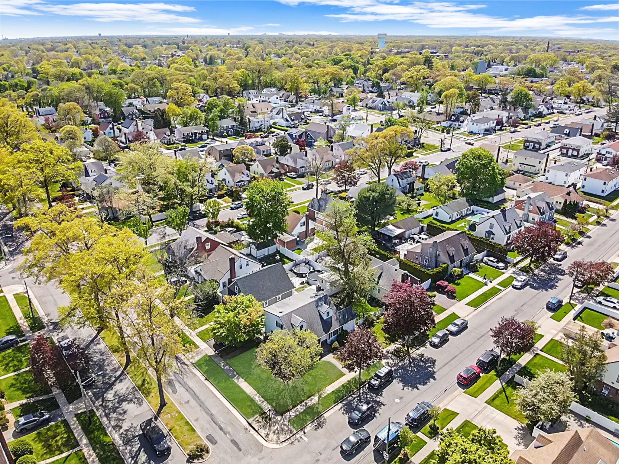 Single Family Allen  Nassau County, NY 11550, MLS-855971-27