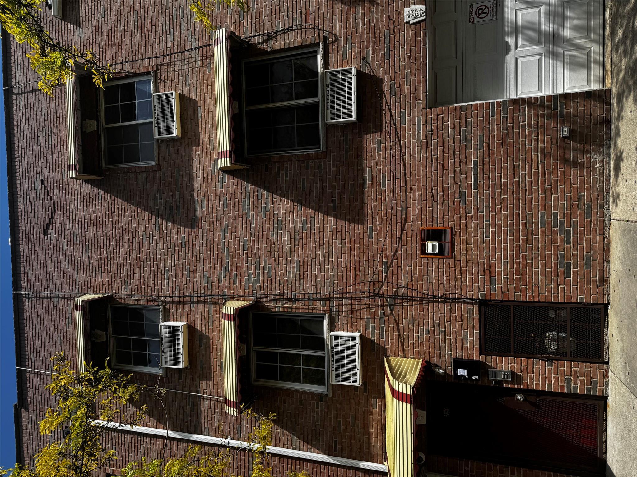 Single Family 166th  Bronx, NY 10456, MLS-855975-2
