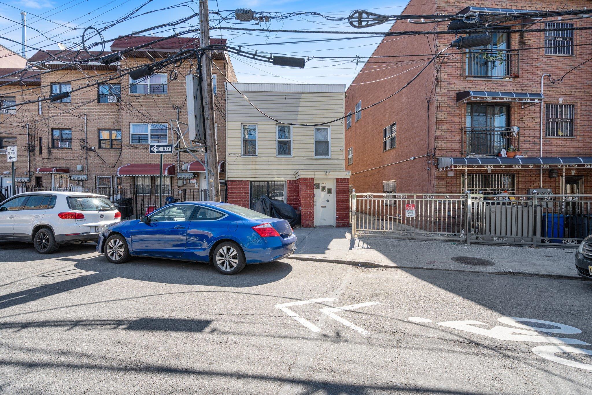 Single Family Martense  Queens, NY 11368, MLS-856002-32