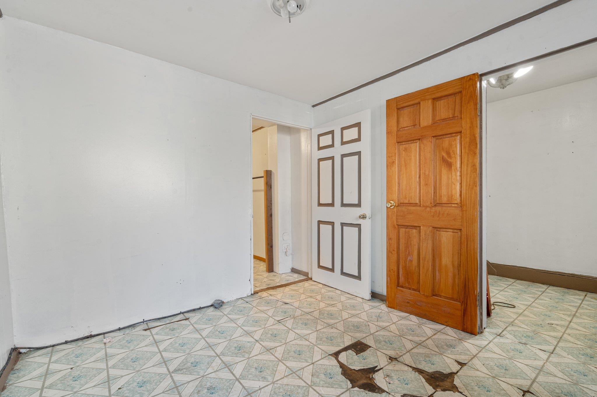 Single Family Martense  Queens, NY 11368, MLS-856002-5