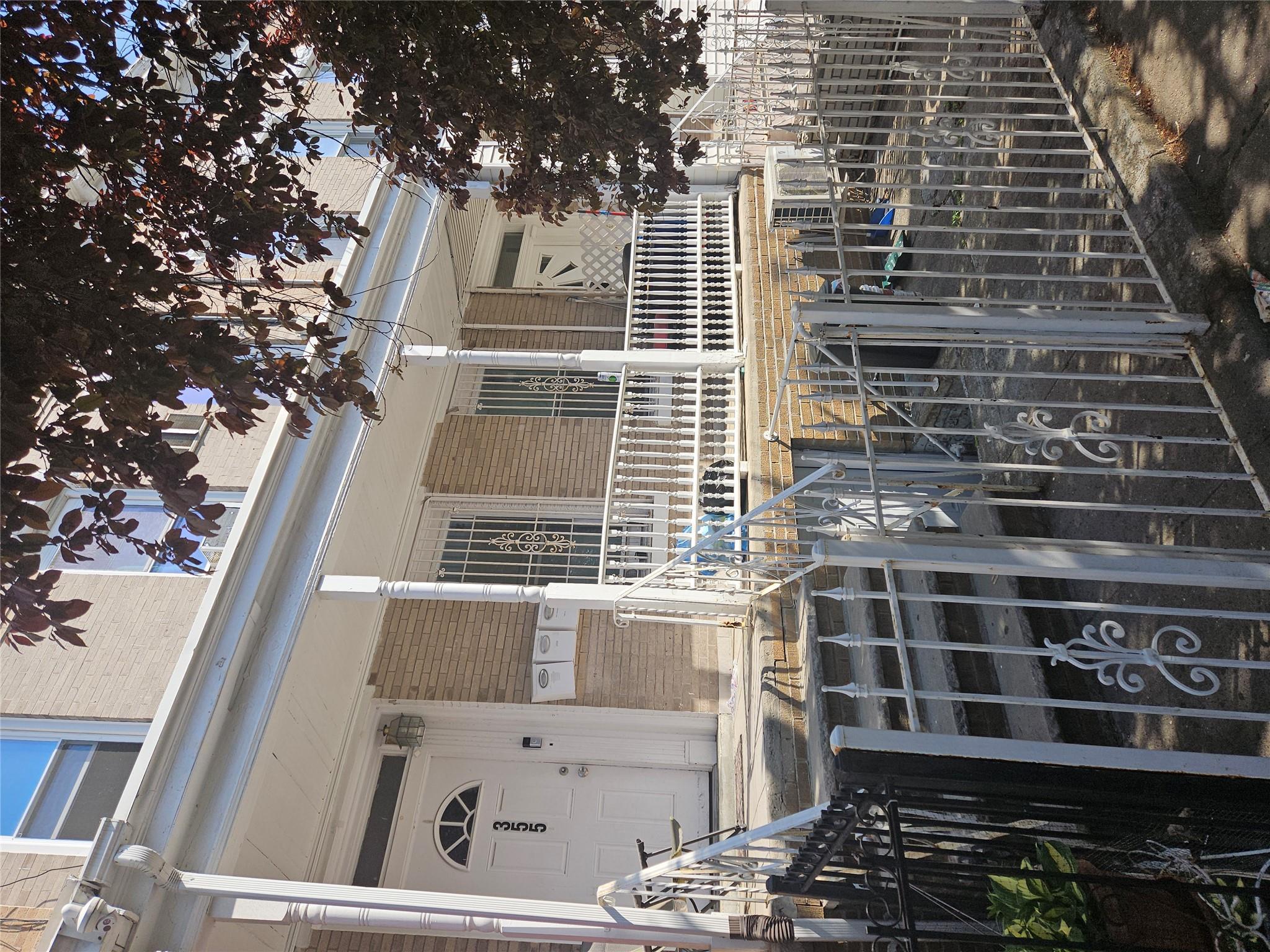 Single Family Ridgewood  Brooklyn, NY 11208, MLS-856003-2