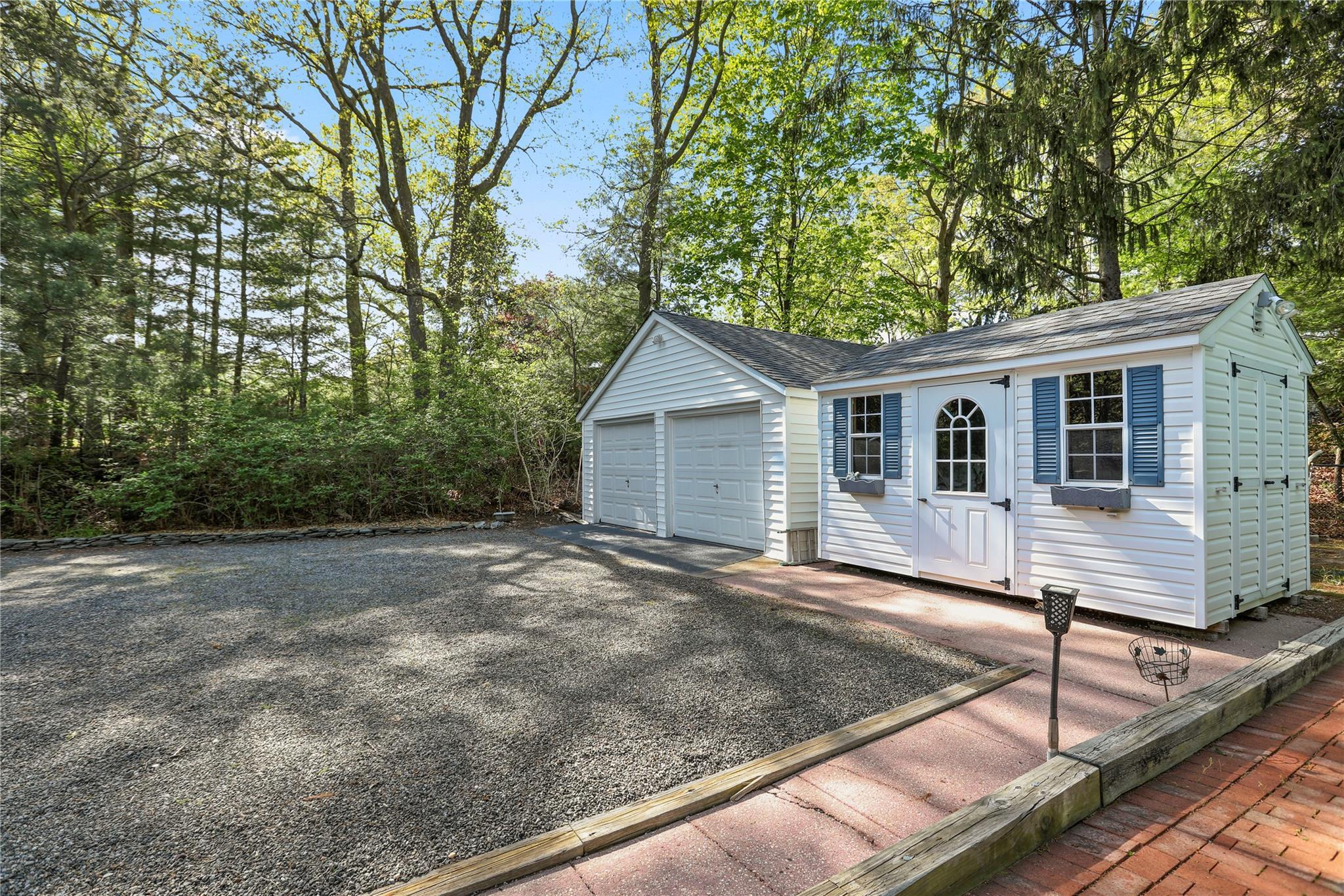 Single Family Rose  Suffolk County, NY 11768, MLS-856007-23