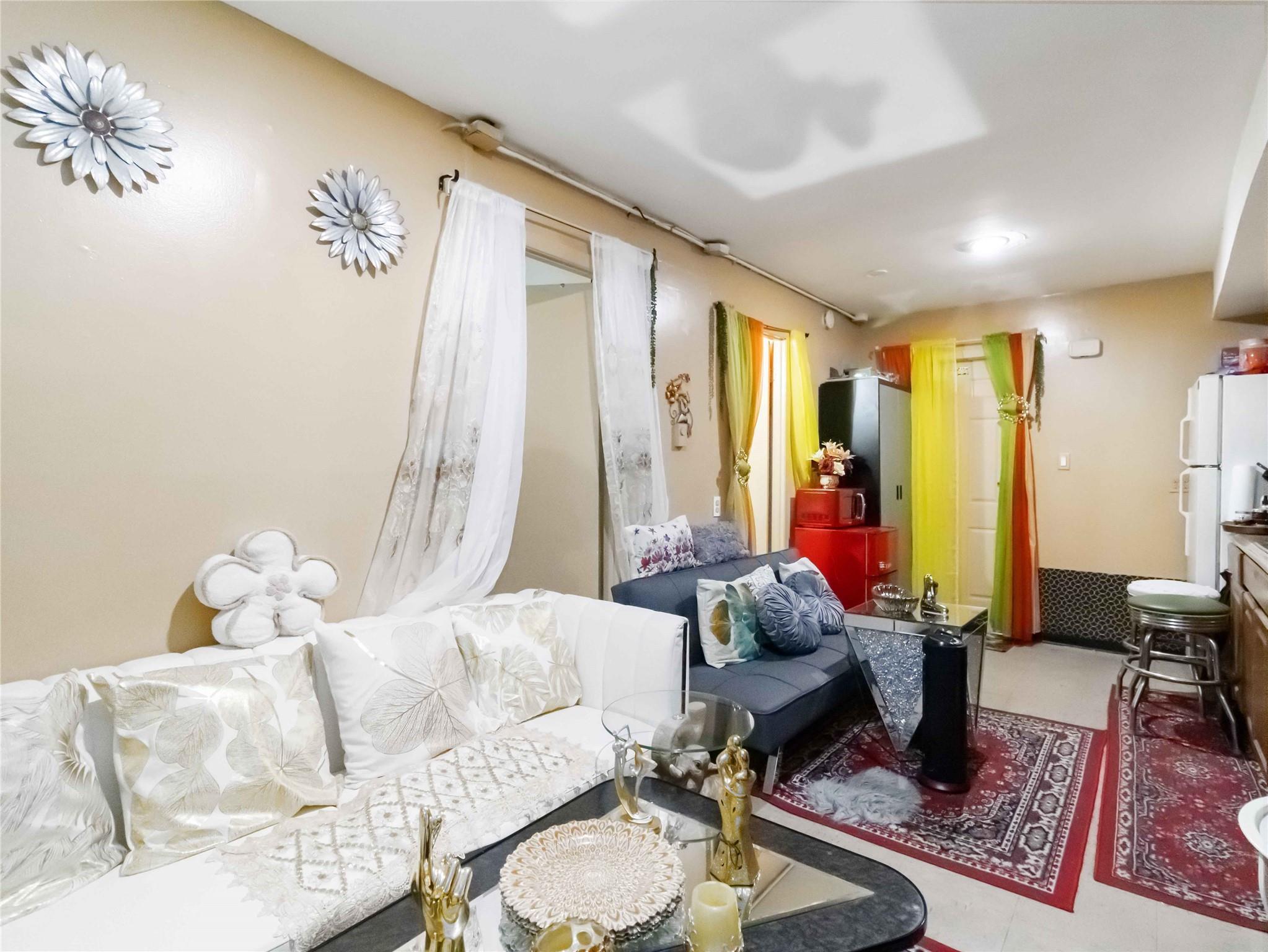 Single Family 102nd  Queens, NY 11416, MLS-856010-27