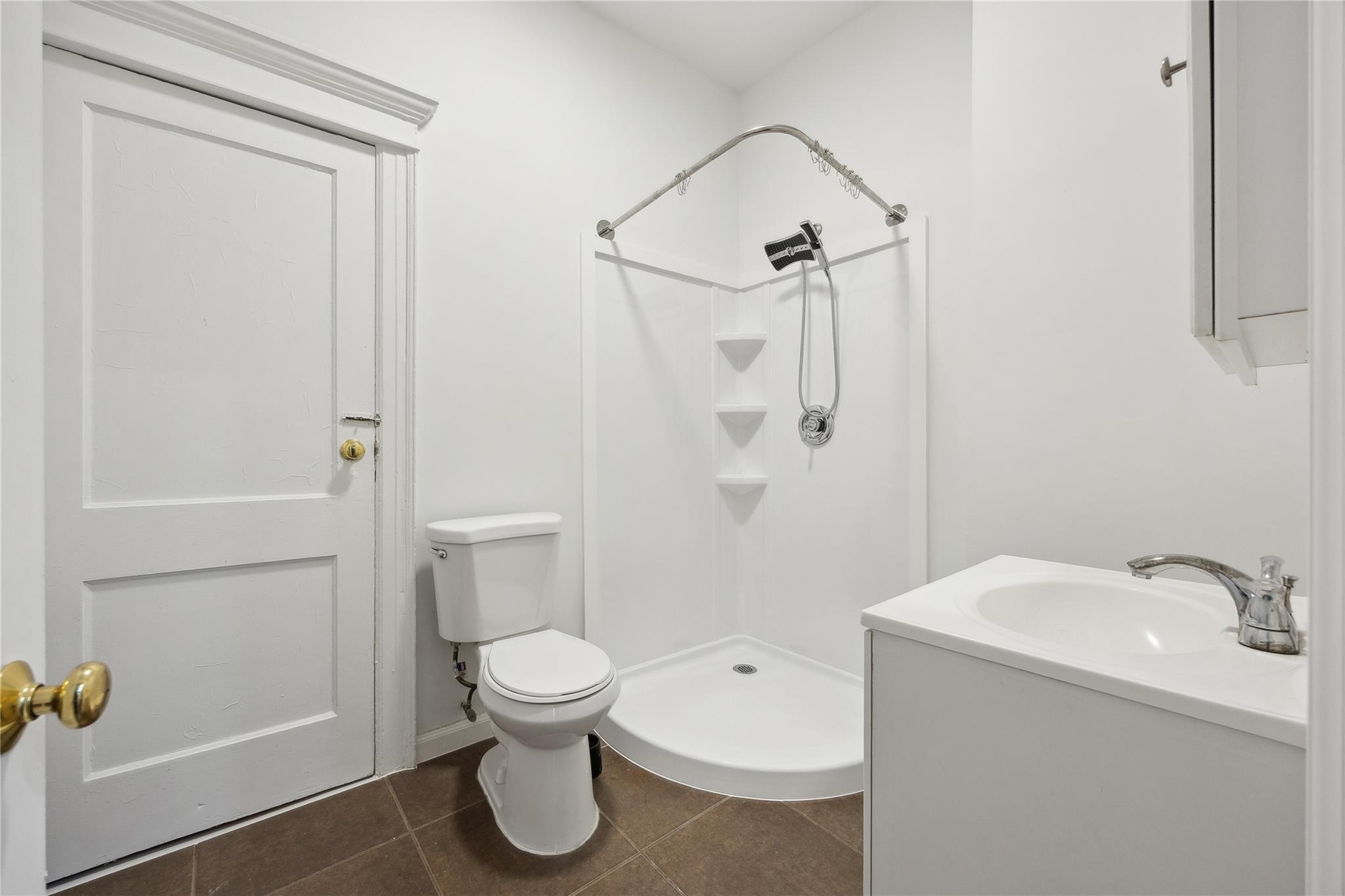 Single Family 43  Queens, NY 11377, MLS-856015-10
