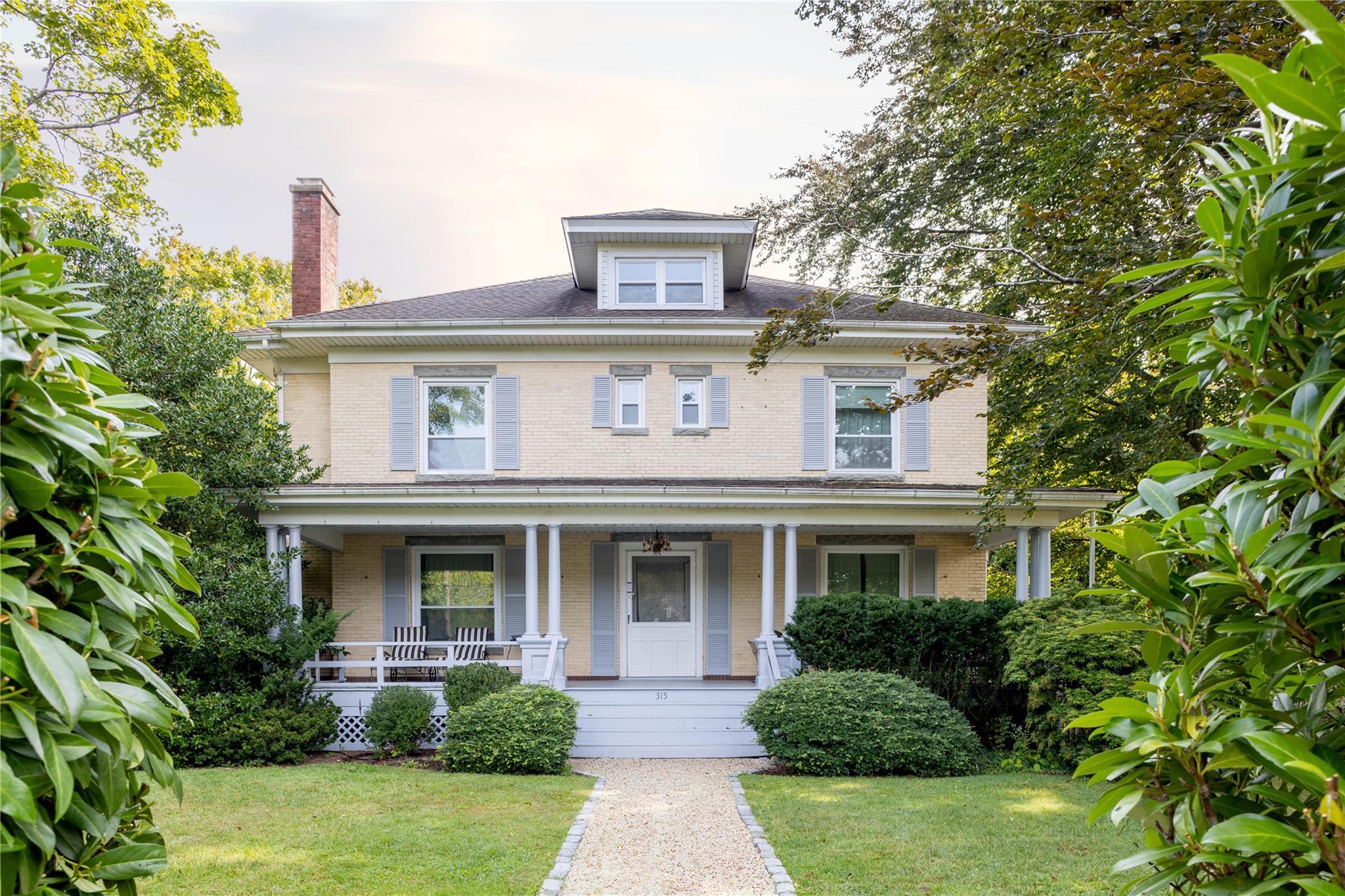 Single Family Maple  Suffolk County, NY 11971, MLS-856031-7