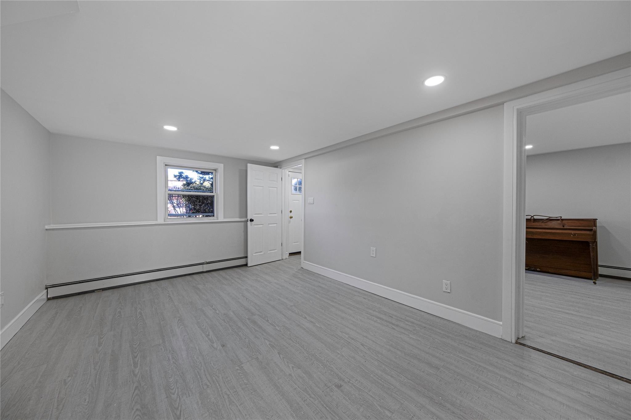 Single Family Wynsum  Nassau County, NY 11566, MLS-856036-22
