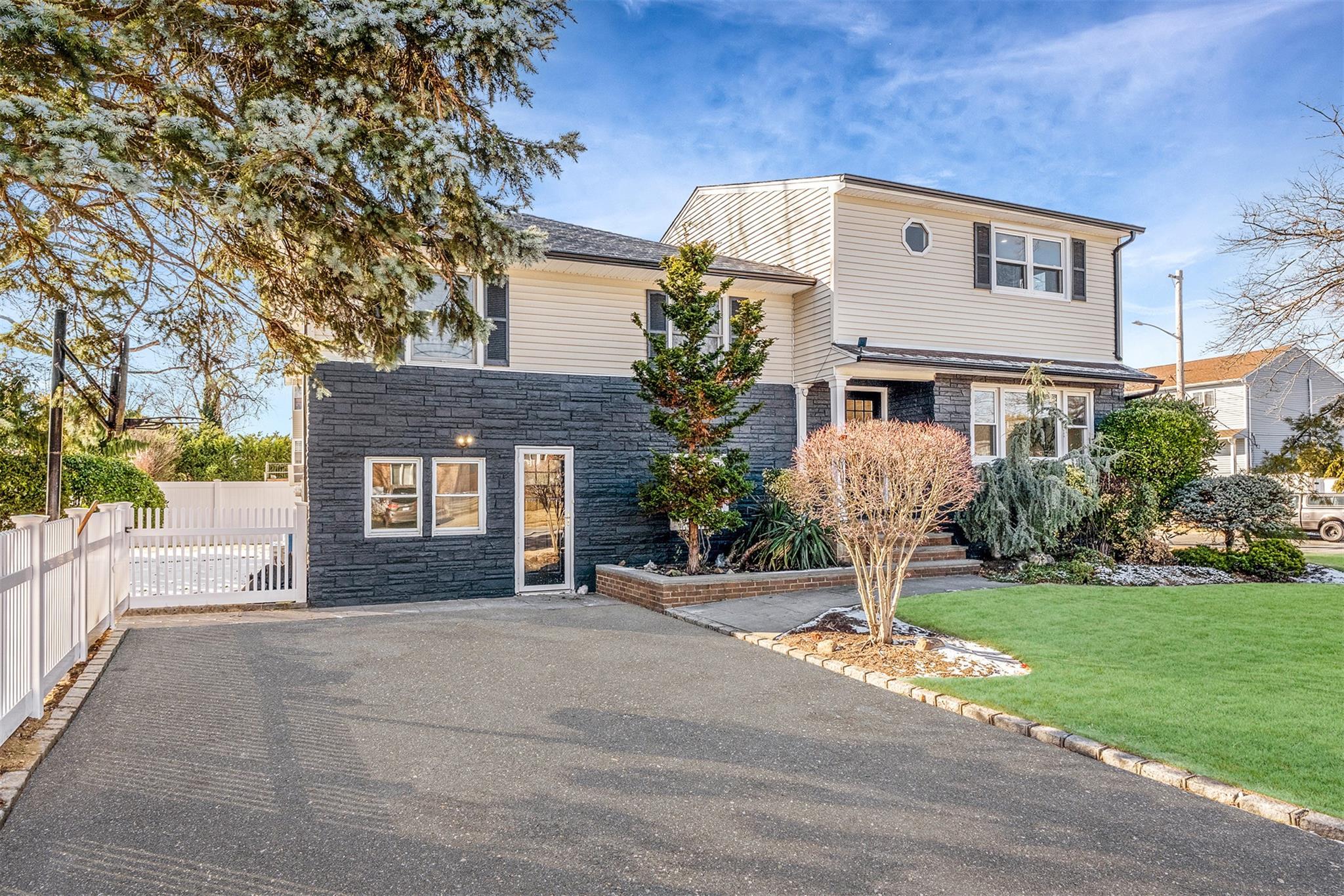 Single Family Wynsum  Nassau County, NY 11566, MLS-856036-32