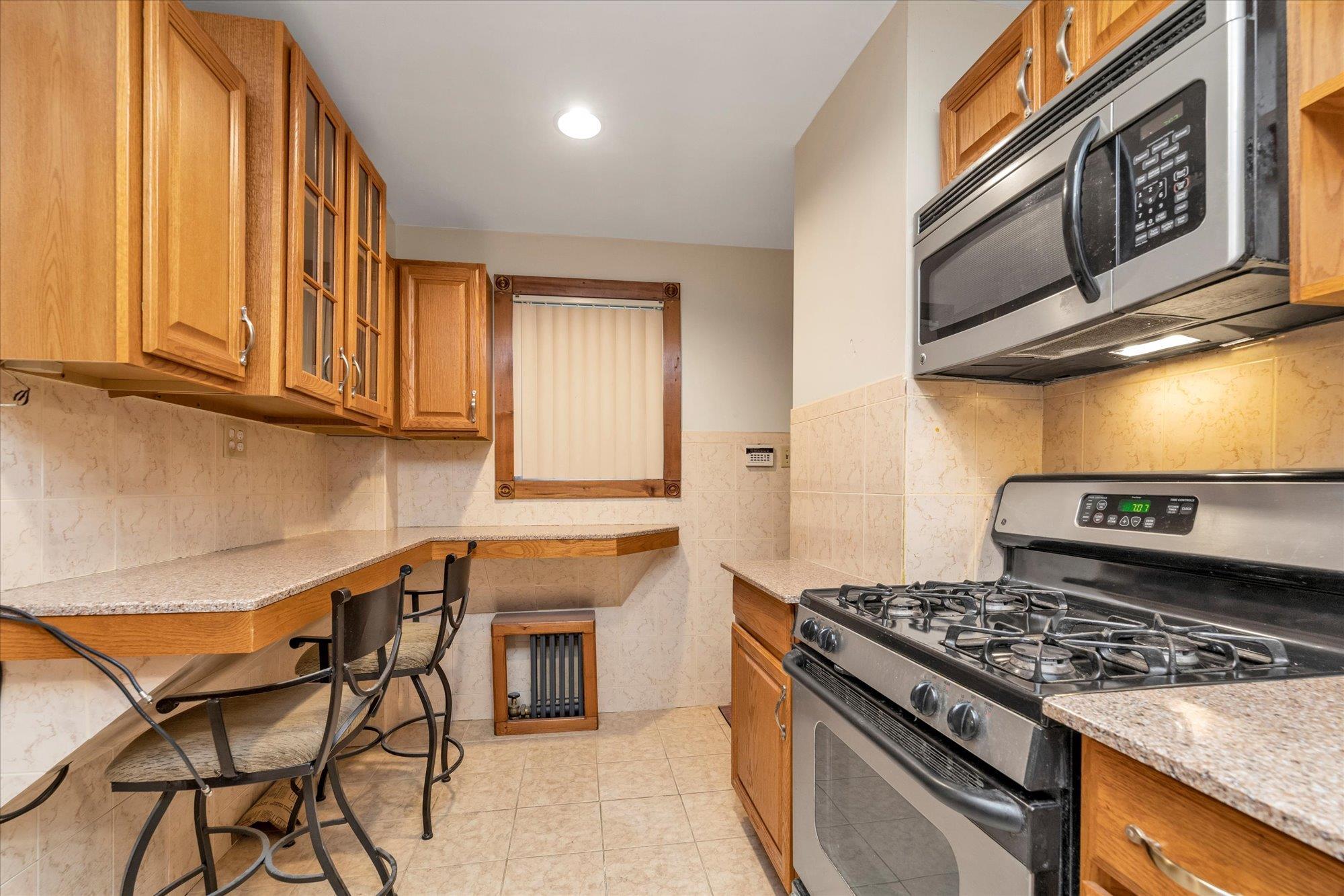 Single Family Fairbury  Queens, NY 11428, MLS-856040-6