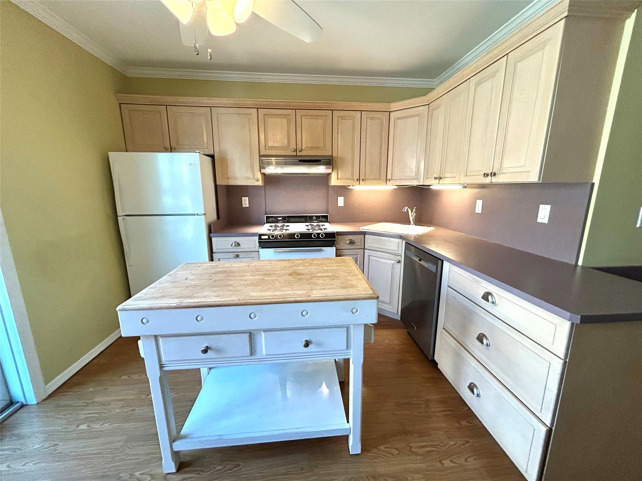 Single Family 56th  Queens, NY 11378, MLS-856043-4