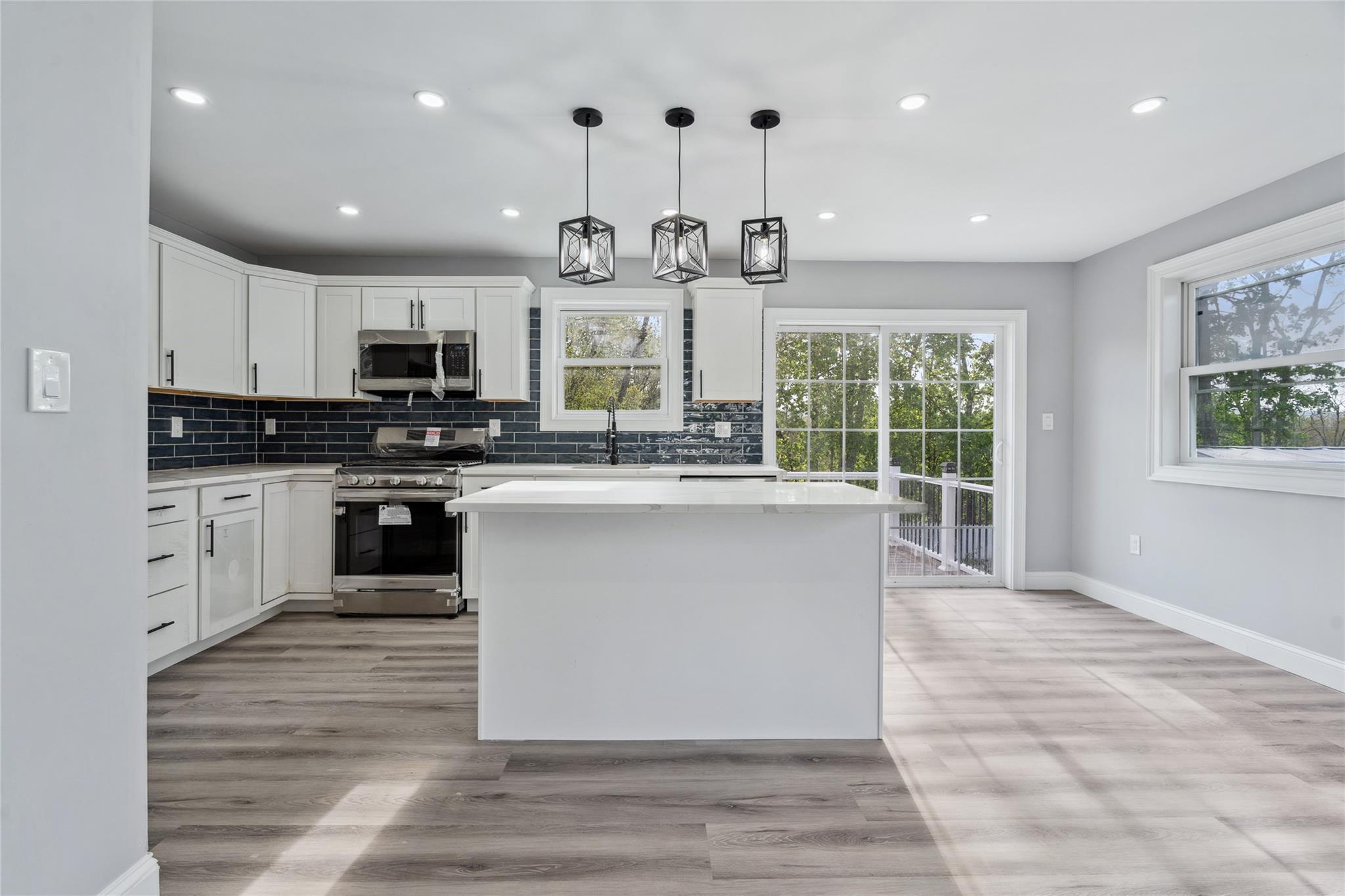 Single Family Briarwood  Dutchess County, NY 12601, MLS-856047-8