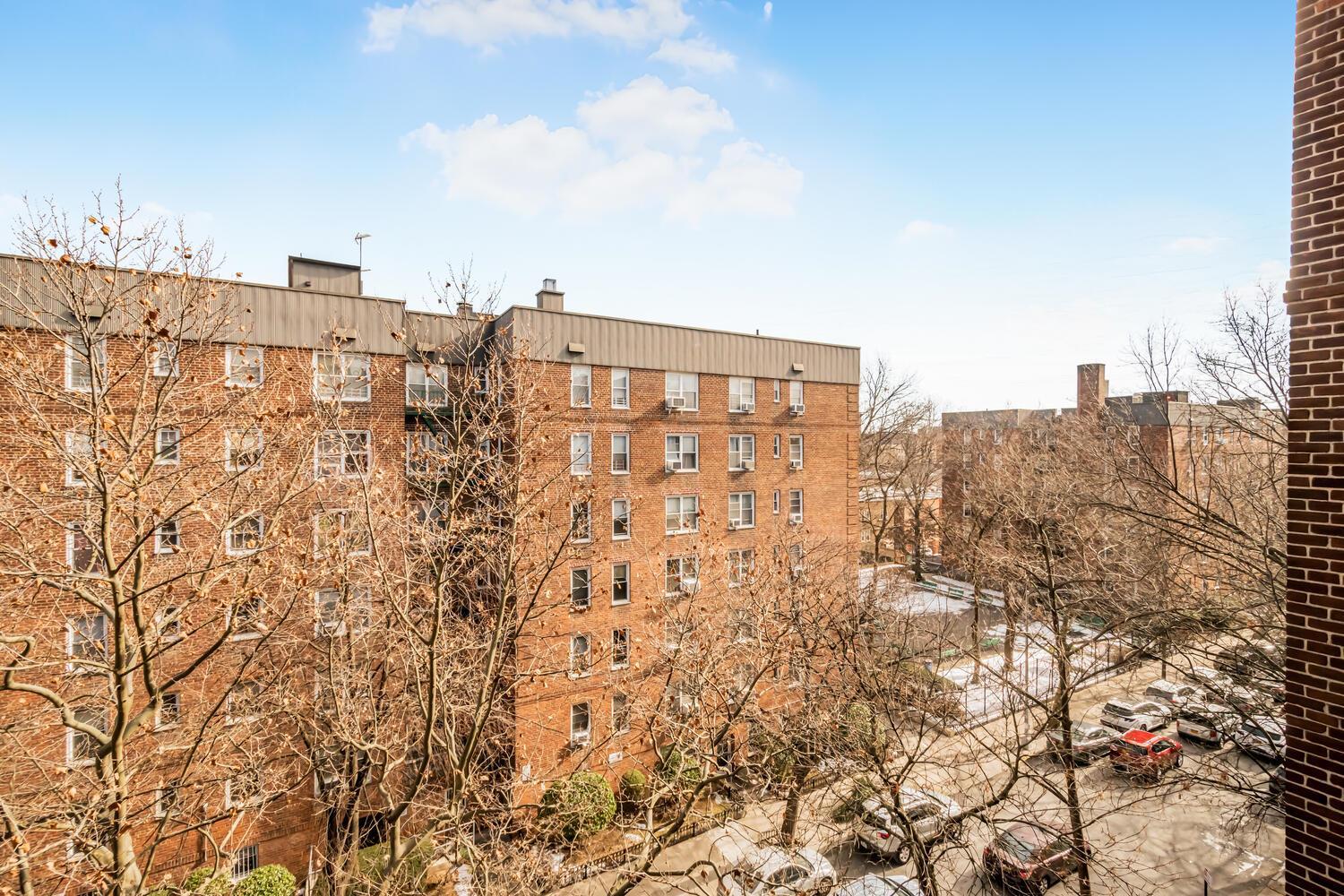 Coop Thieriot  Bronx, NY 10460, MLS-856069-20