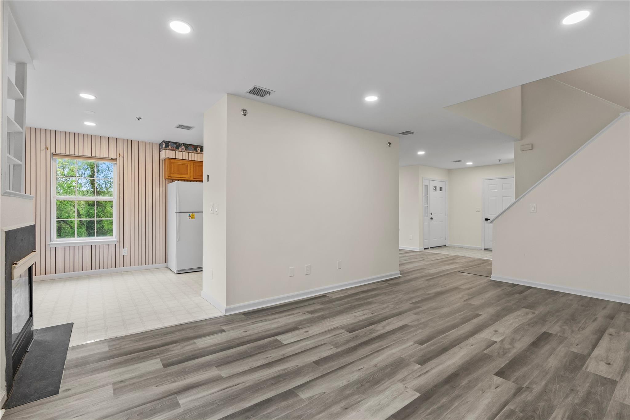 Single Family Brentwood  Westchester County, NY 10591, MLS-856087-5