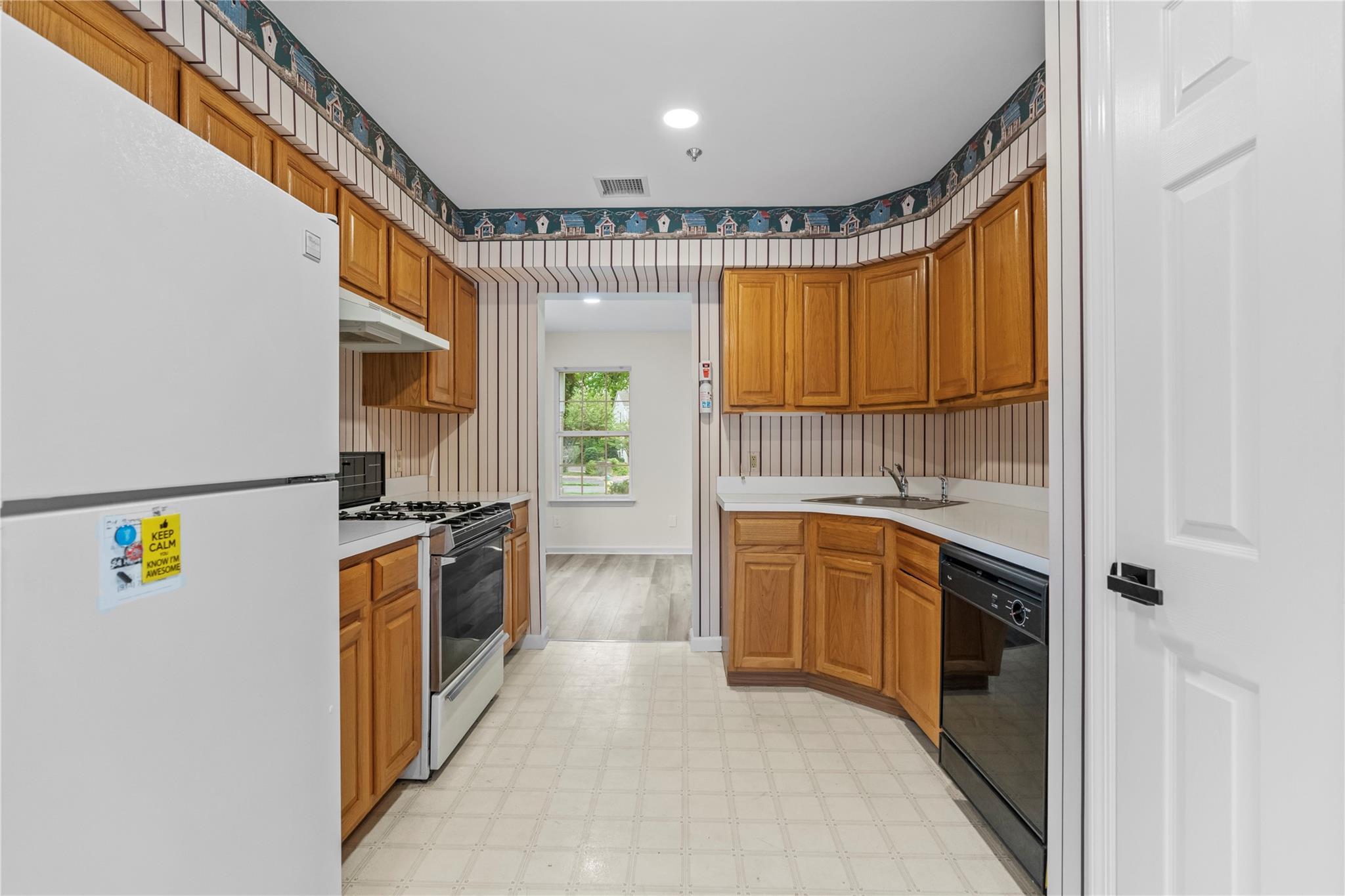 Single Family Brentwood  Westchester County, NY 10591, MLS-856087-8