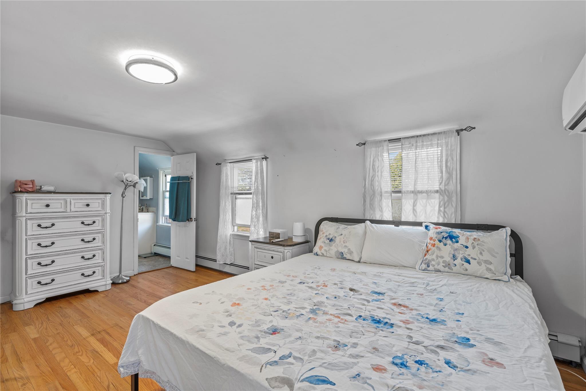 Single Family Verplanck  Dutchess County, NY 12508, MLS-856090-14
