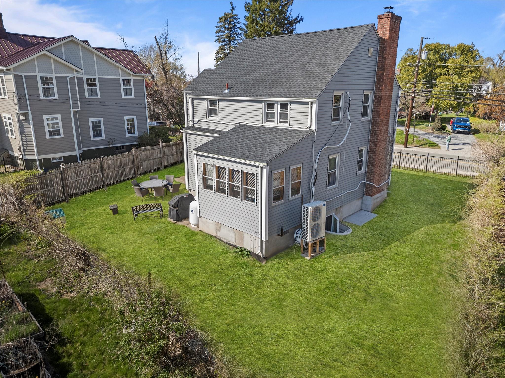 Single Family Verplanck  Dutchess County, NY 12508, MLS-856090-22